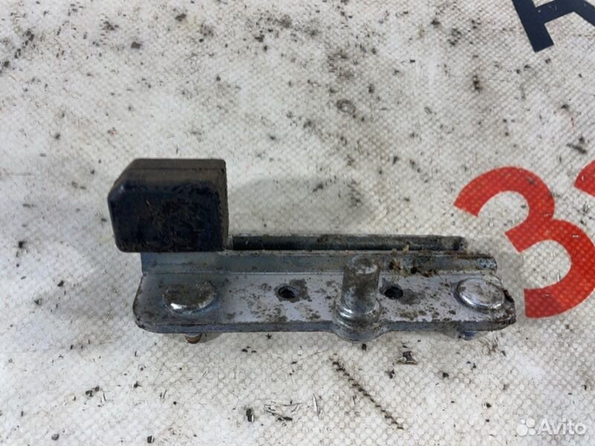 https://gcs.partsauto.market/rn-stockpro.appspot.com/thmbs/afb38d96ab8c9795ecac00e406b21163/a691ae5bf1b17bc7796d7548ad43a92a/696bb9c9d49105819e41117cff315b29.jpg