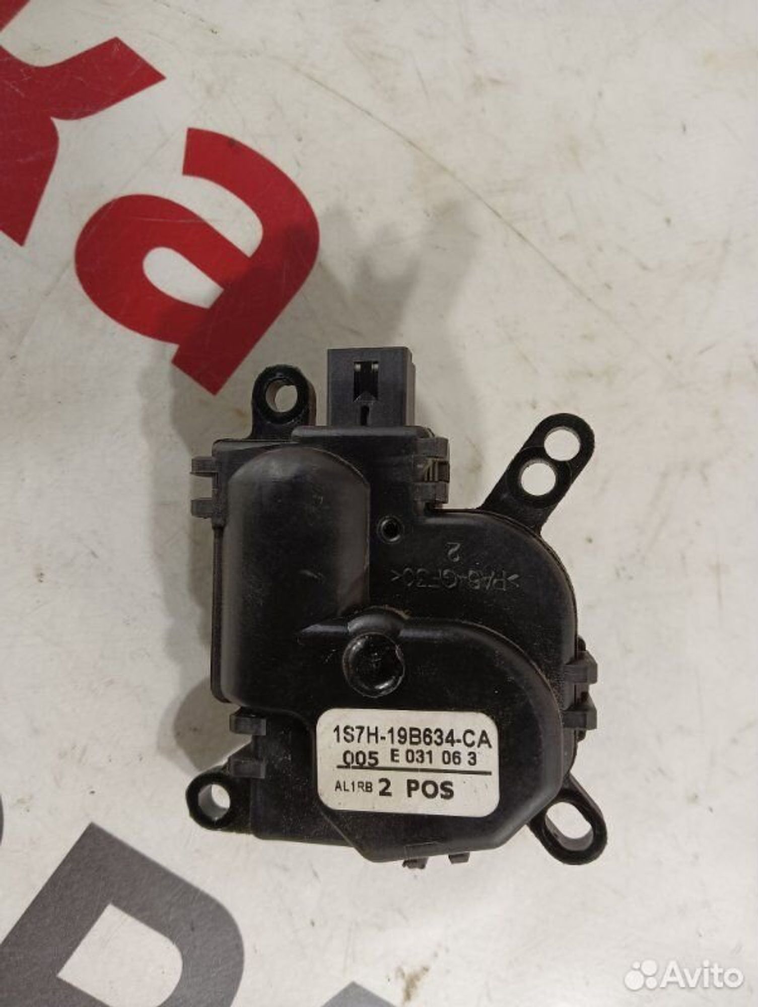 https://gcs.partsauto.market/rn-stockpro.appspot.com/thmbs/afb38d96ab8c9795ecac00e406b21163/a8f11805f4b5043c986bff2f67fbf02f/bffcbe06fa4484bcc14cb9defd5c91d7.jpg