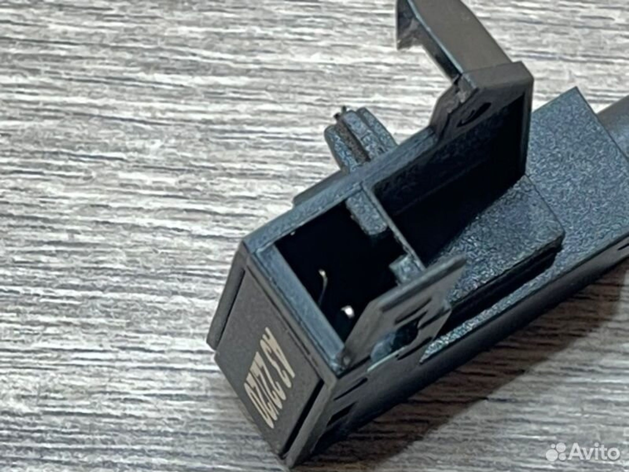 https://gcs.partsauto.market/rn-stockpro.appspot.com/thmbs/afb38d96ab8c9795ecac00e406b21163/ad25e78030803299b4c050fb8f448277/b75684e9398367db70758bc15c4e4661.jpg