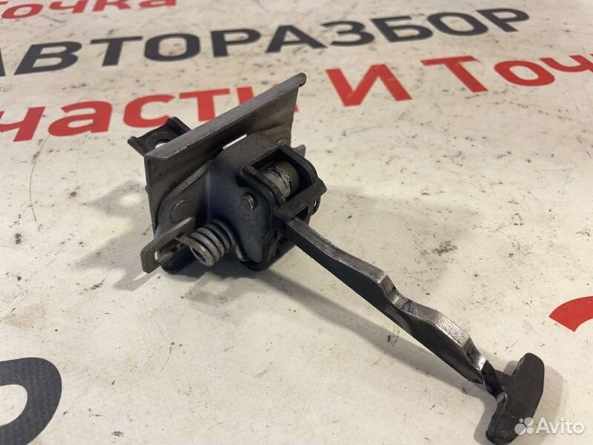 https://gcs.partsauto.market/rn-stockpro.appspot.com/thmbs/afb38d96ab8c9795ecac00e406b21163/b067fbbe0fc28a43b0dccc90461e18e2/37246f265ab248e3c96b97307d4f48e3.jpg
