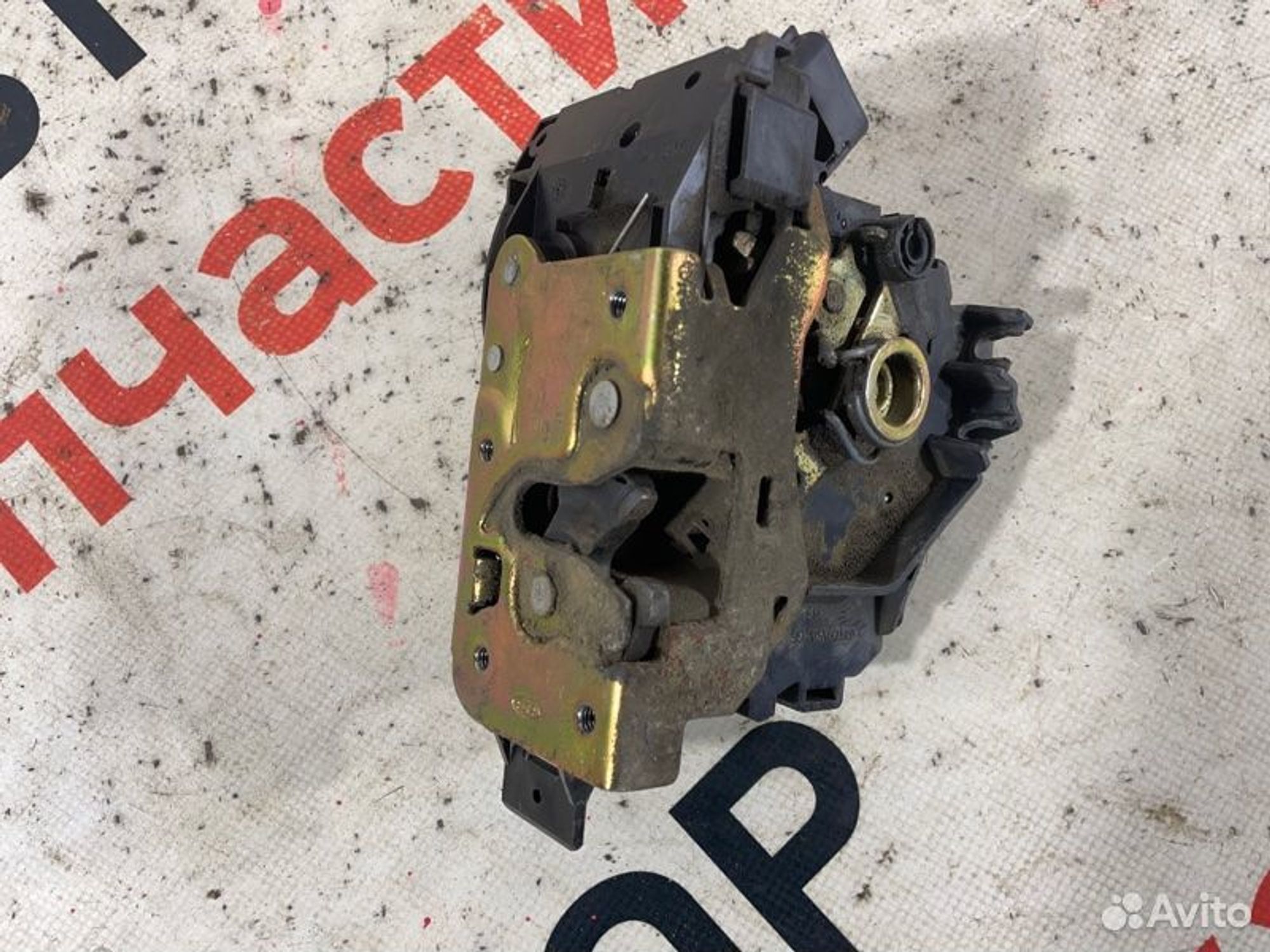 https://gcs.partsauto.market/rn-stockpro.appspot.com/thmbs/afb38d96ab8c9795ecac00e406b21163/b137ff2abf51e6302f5e24409de37f8f/d25897d8a4ed152e02790ecb268eb63b.jpg