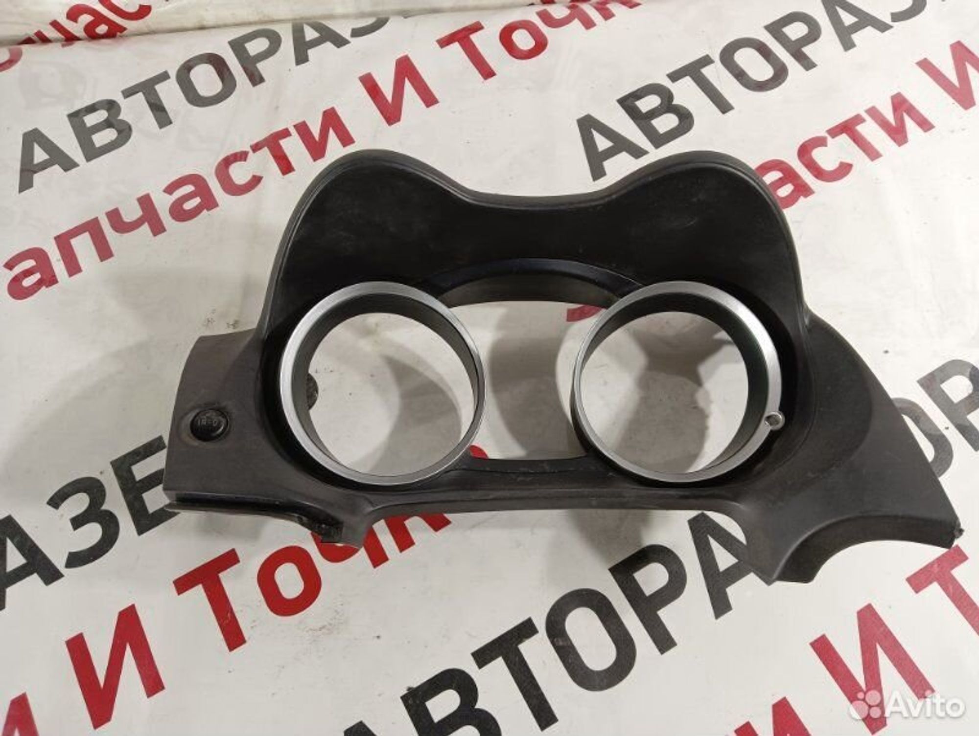 Консоль панели приборов Mitsubishi Lancer седан