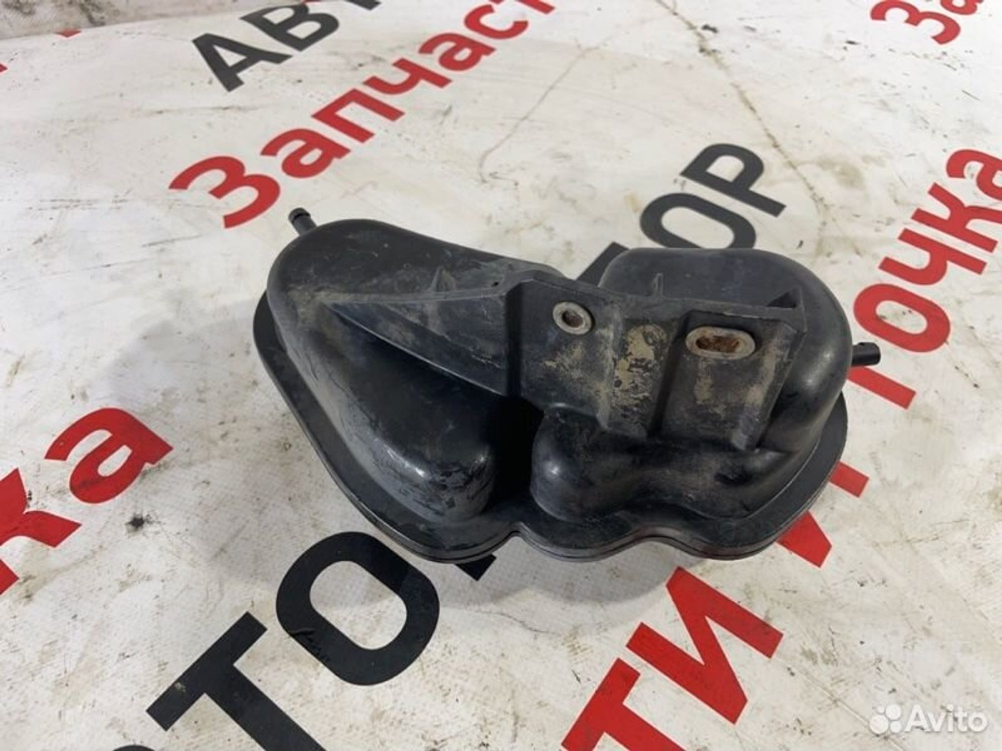 https://gcs.partsauto.market/rn-stockpro.appspot.com/thmbs/afb38d96ab8c9795ecac00e406b21163/b43266f8ef7d651f6a5999221e86ceb9/d4664b4feb767879a7efe126253a30ea.jpg