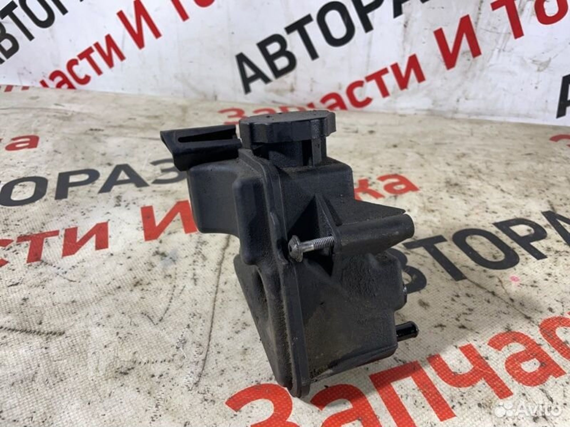 https://gcs.partsauto.market/rn-stockpro.appspot.com/thmbs/afb38d96ab8c9795ecac00e406b21163/b6073a2246c727be8140281ef25286e3/44c2297c96e63b40881a3aca39a8c8ca.jpg