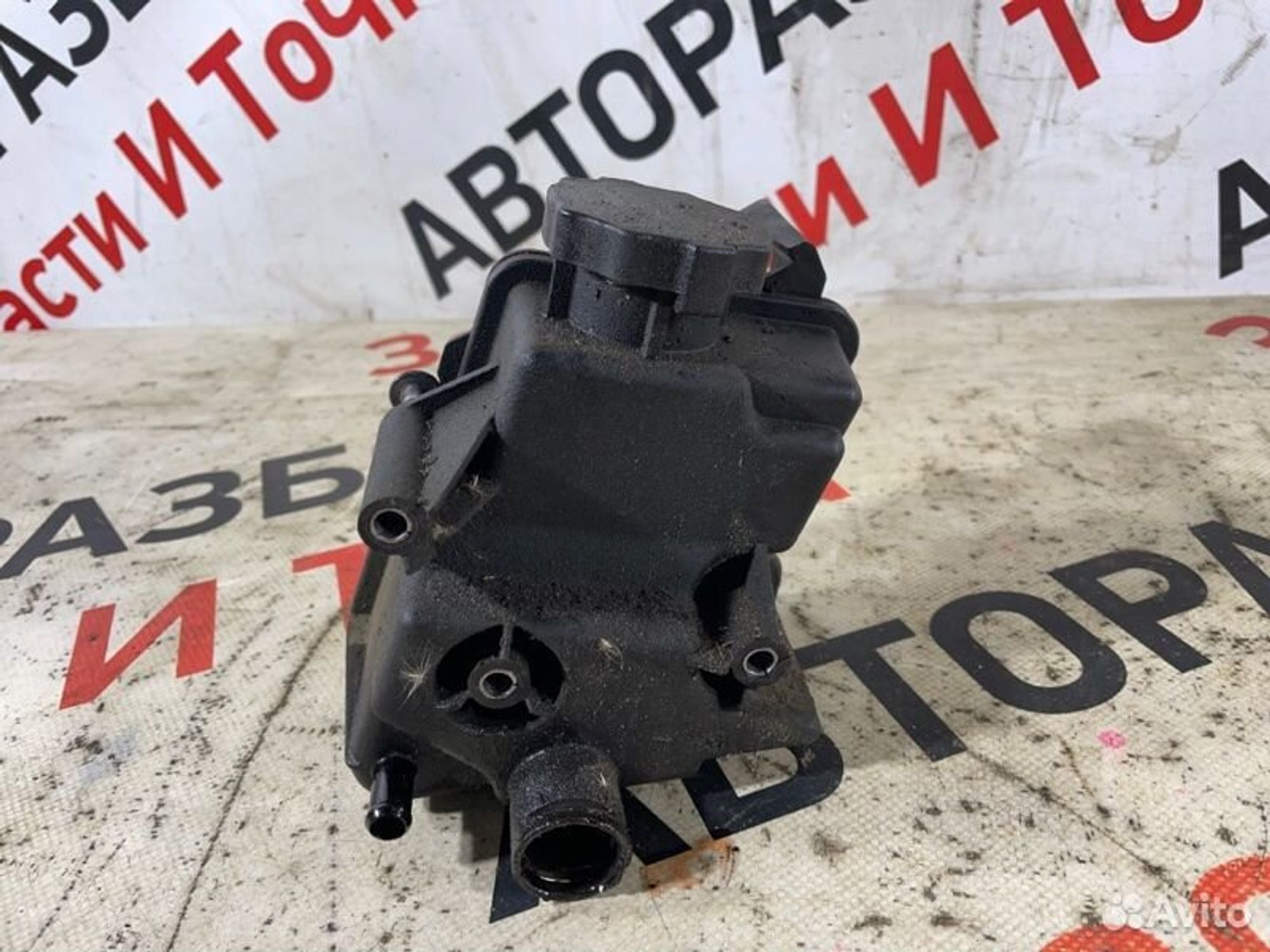 https://gcs.partsauto.market/rn-stockpro.appspot.com/thmbs/afb38d96ab8c9795ecac00e406b21163/b6073a2246c727be8140281ef25286e3/f52a7e4020e7b94d0cfcab3bd02eabf3.jpg