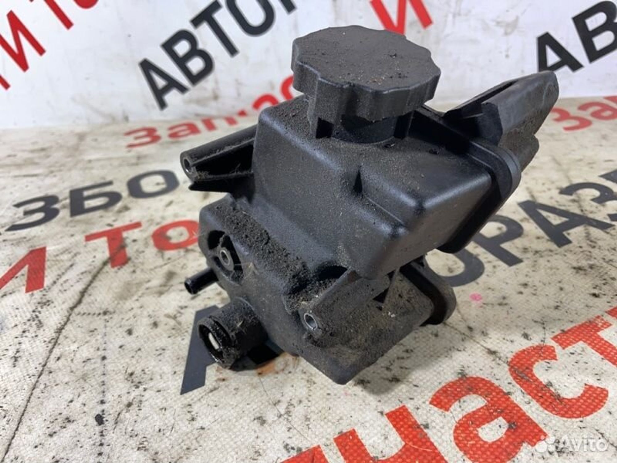 https://gcs.partsauto.market/rn-stockpro.appspot.com/thmbs/afb38d96ab8c9795ecac00e406b21163/b6073a2246c727be8140281ef25286e3/fe29e1b9cb5c8d7a4dc1c580b3ea1b02.jpg