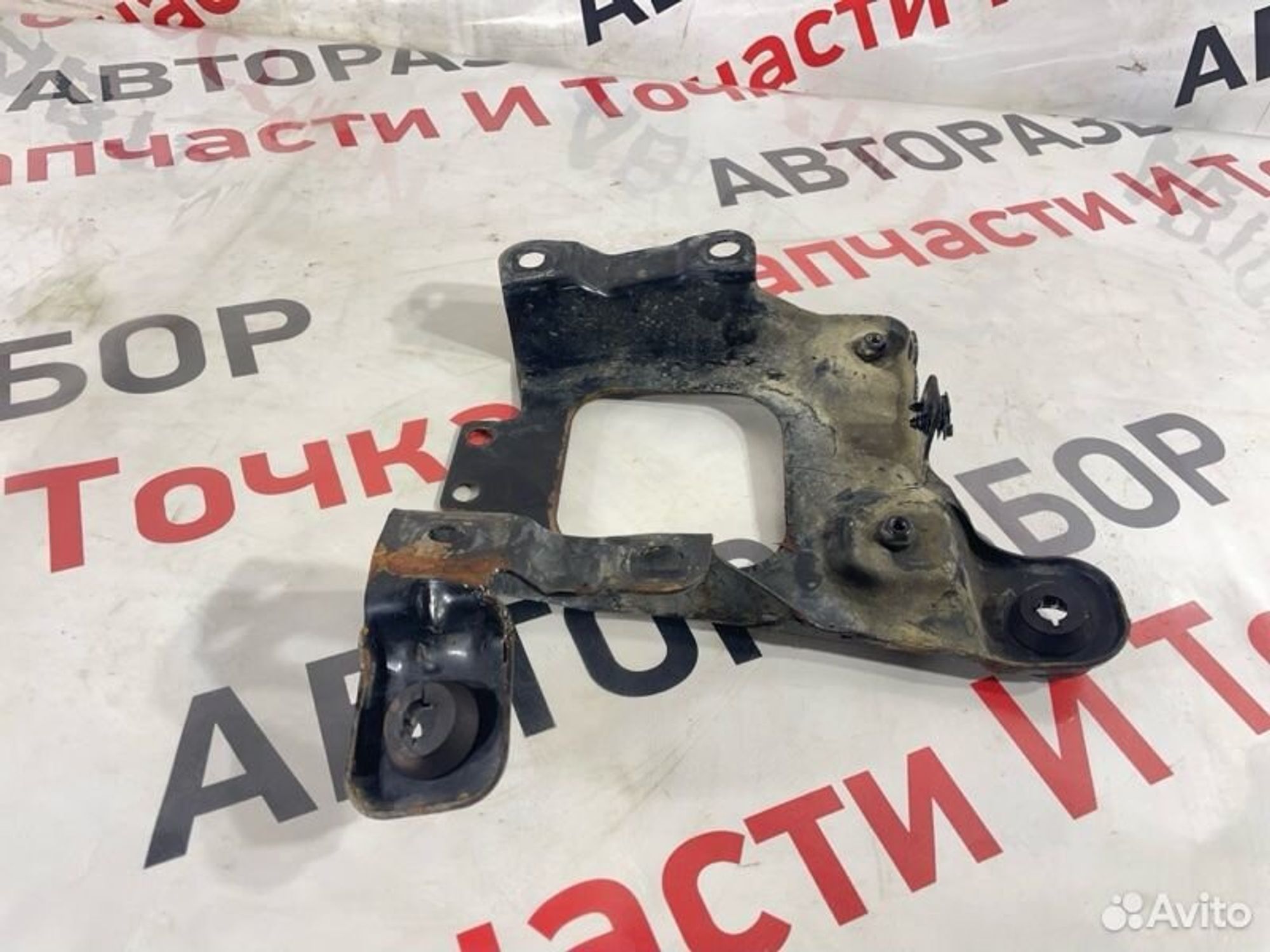 https://gcs.partsauto.market/rn-stockpro.appspot.com/thmbs/afb38d96ab8c9795ecac00e406b21163/bb5e779f6b94ed9e193f7809fedfbaaa/d938f759f0121f9f4ab3337971b69d04.jpg