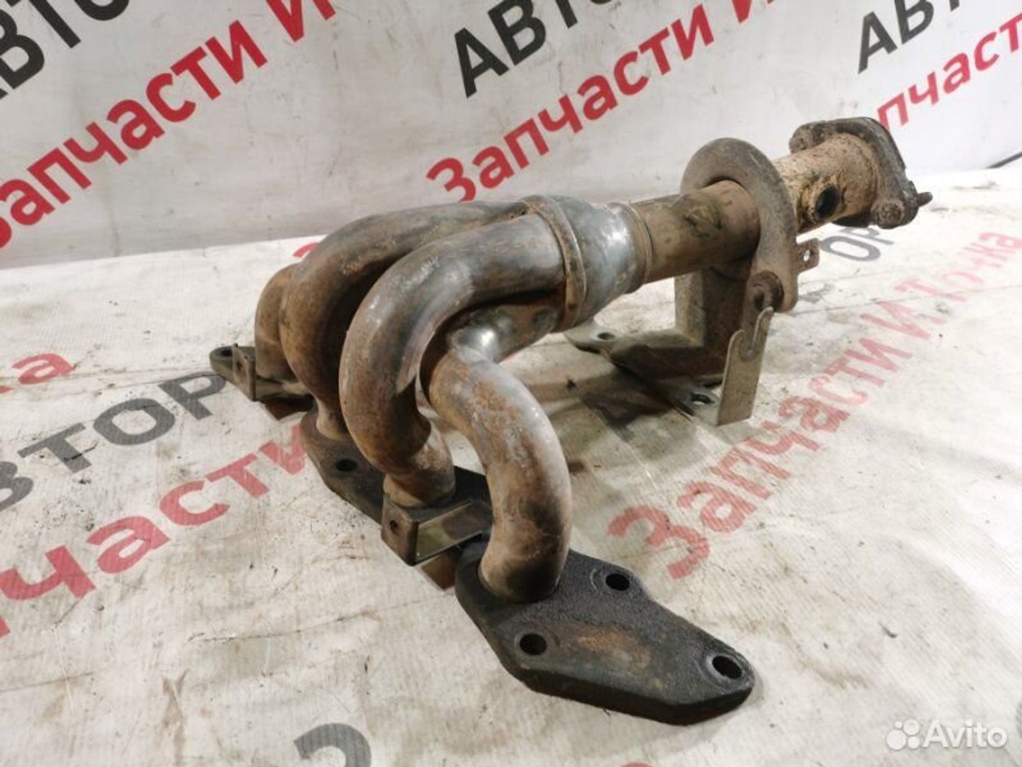 Выпускной коллектор Ford Mondeo седан 1.8L duratec