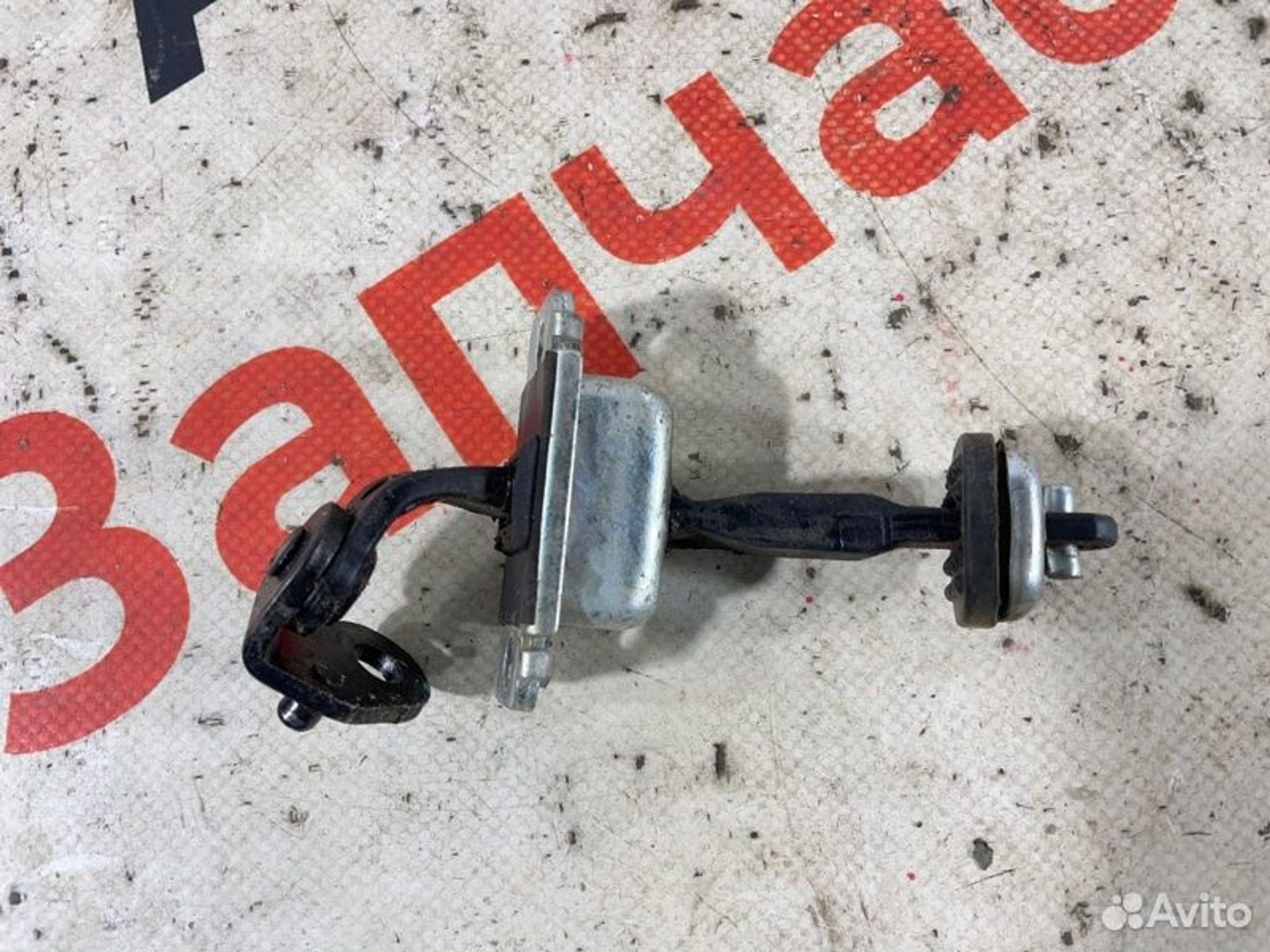 https://gcs.partsauto.market/rn-stockpro.appspot.com/thmbs/afb38d96ab8c9795ecac00e406b21163/bf2e6035b9c06e0803564f1a522587b8/d92007f4a1ac11722d079a81aad3d36a.jpg