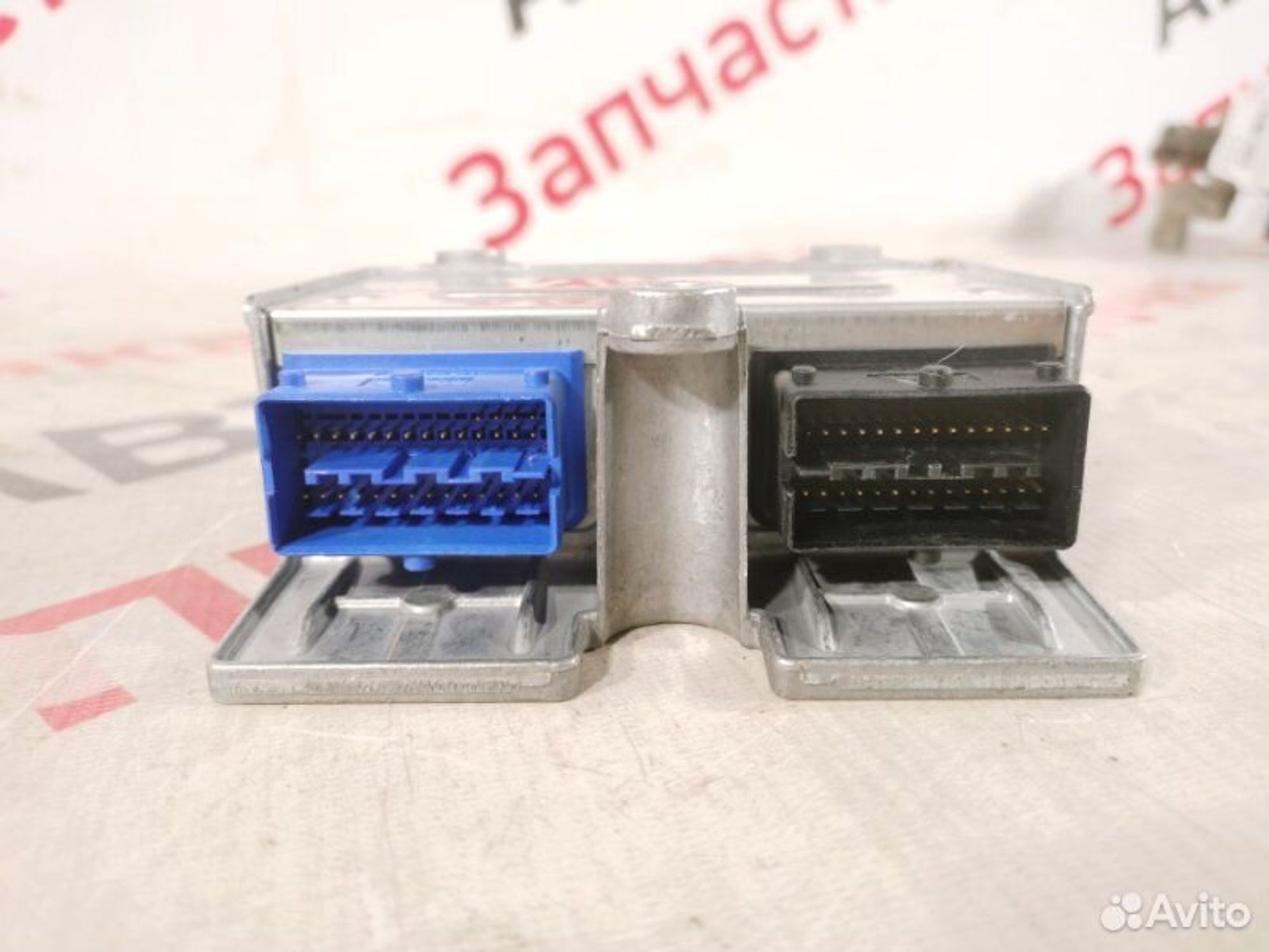 https://gcs.partsauto.market/rn-stockpro.appspot.com/thmbs/afb38d96ab8c9795ecac00e406b21163/bf7b94bad7e1b33519db0dc65382cc47/1b0d039736e92c71b92cdab1ee58e095.jpg
