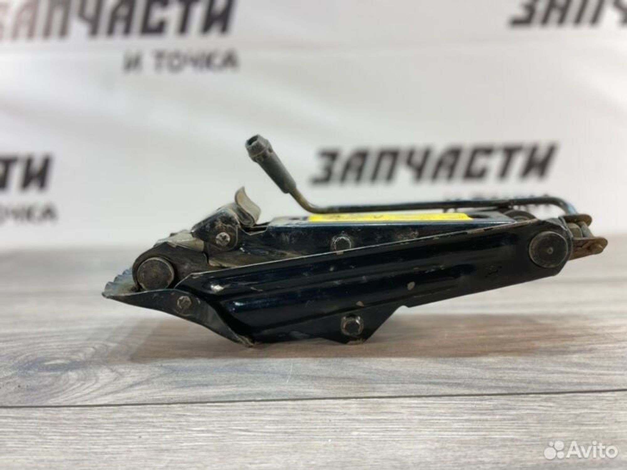 Домкрат Mazda Axela BK5P ZY-VE 2005