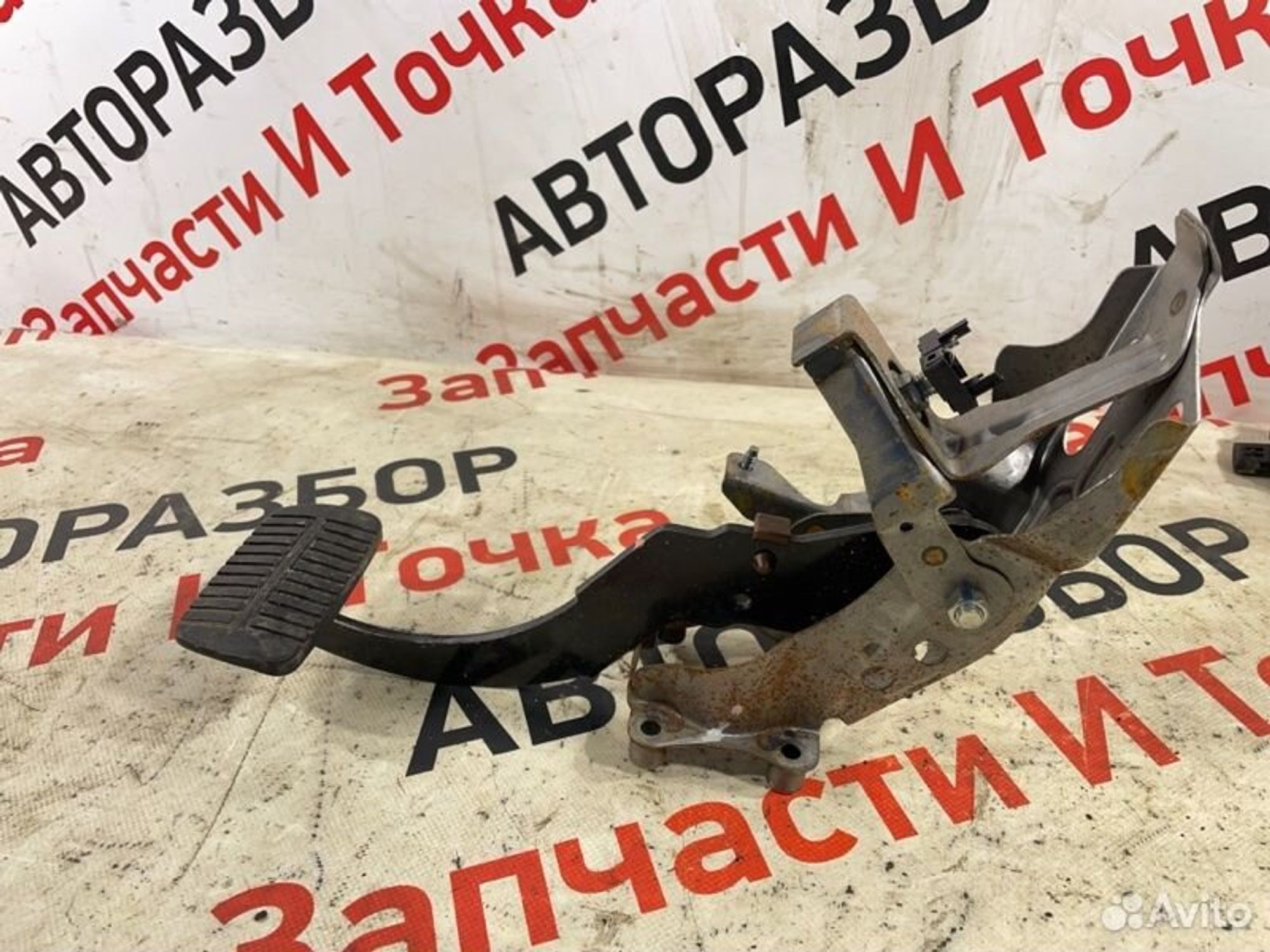 https://gcs.partsauto.market/rn-stockpro.appspot.com/thmbs/afb38d96ab8c9795ecac00e406b21163/c0ef6b7724e670ffec8653935d26643a/daa59bb4fb6dc42ca6d11723a621d9ad.jpg