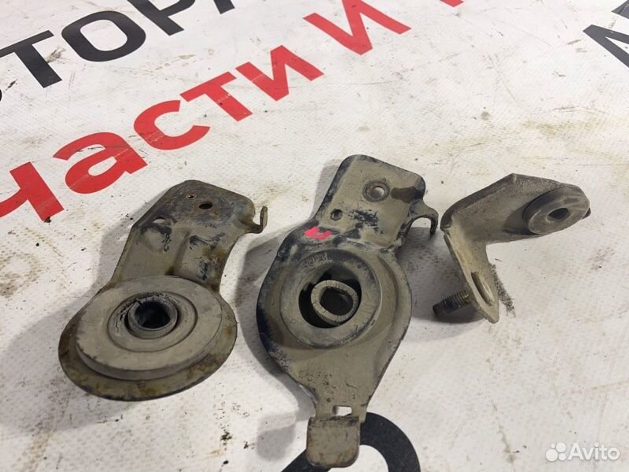 https://gcs.partsauto.market/rn-stockpro.appspot.com/thmbs/afb38d96ab8c9795ecac00e406b21163/c1d50d01087821055567852e0fb09d7c/05deeb466bbc0071c2fa8906c56ec2f2.jpg