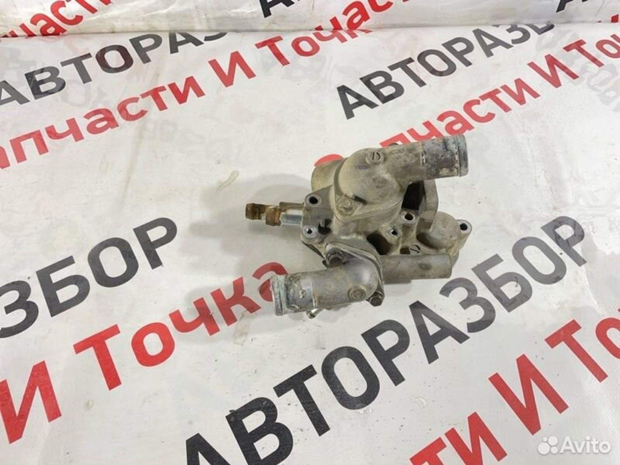 Термостат Mitsubishi Lancer седан 2.0 CY4A 2008