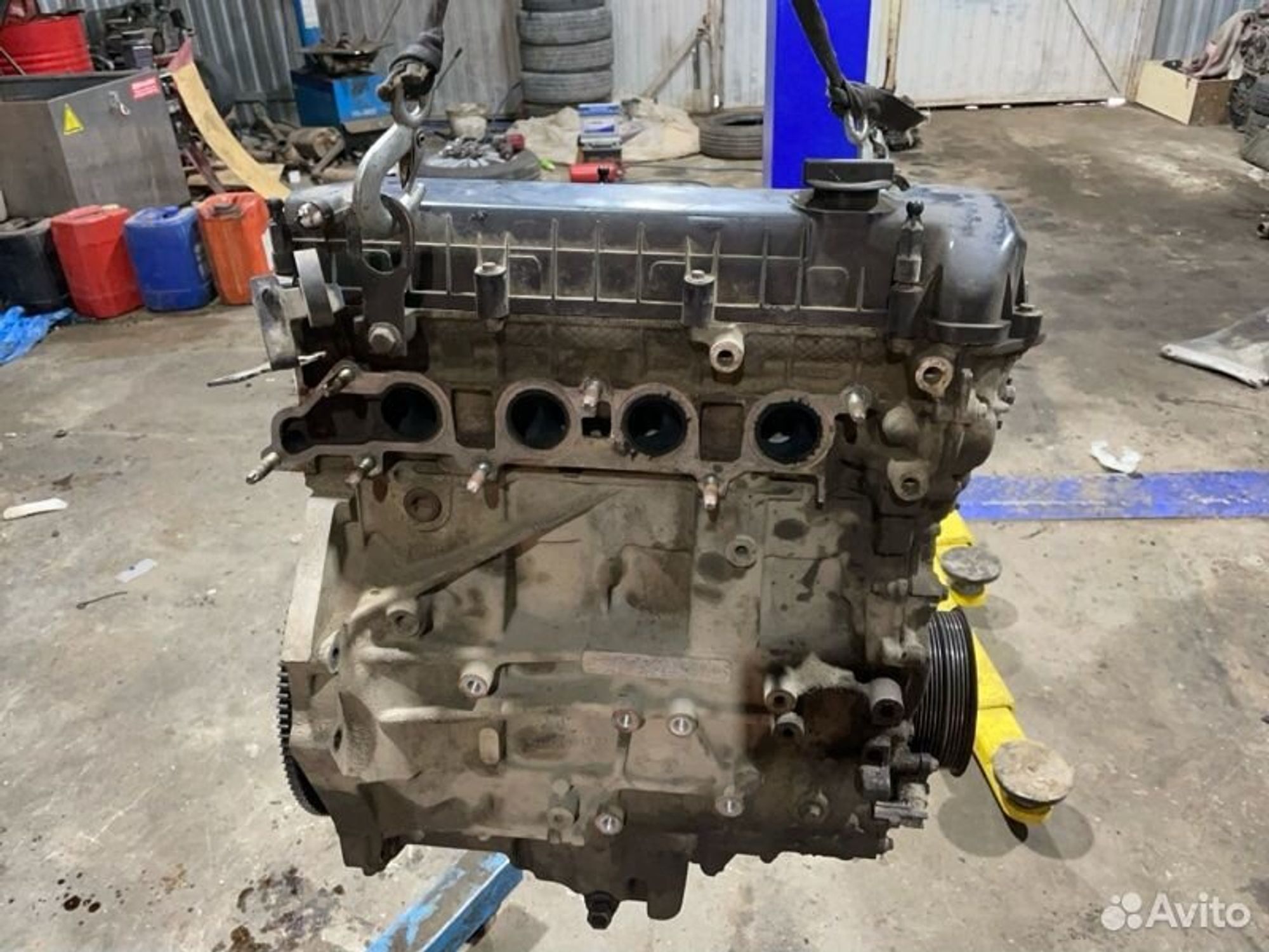 Двигатель Ford C-Max C214 2.0L MI4 2006