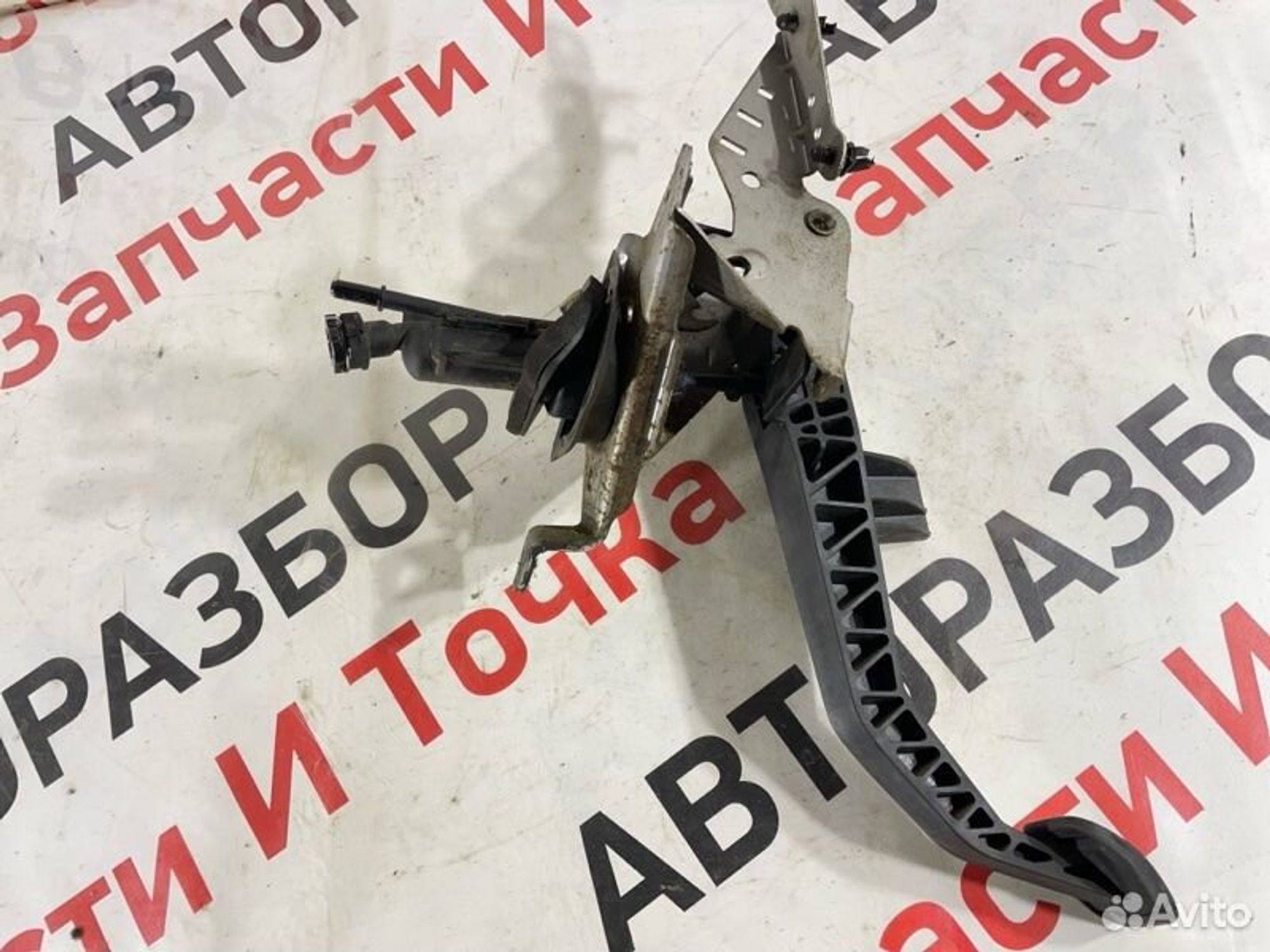 https://gcs.partsauto.market/rn-stockpro.appspot.com/thmbs/afb38d96ab8c9795ecac00e406b21163/c30b456d1dd23a9ddeb40a4154eb499a/7bcab89f02bc72520612c91befd9529b.jpg