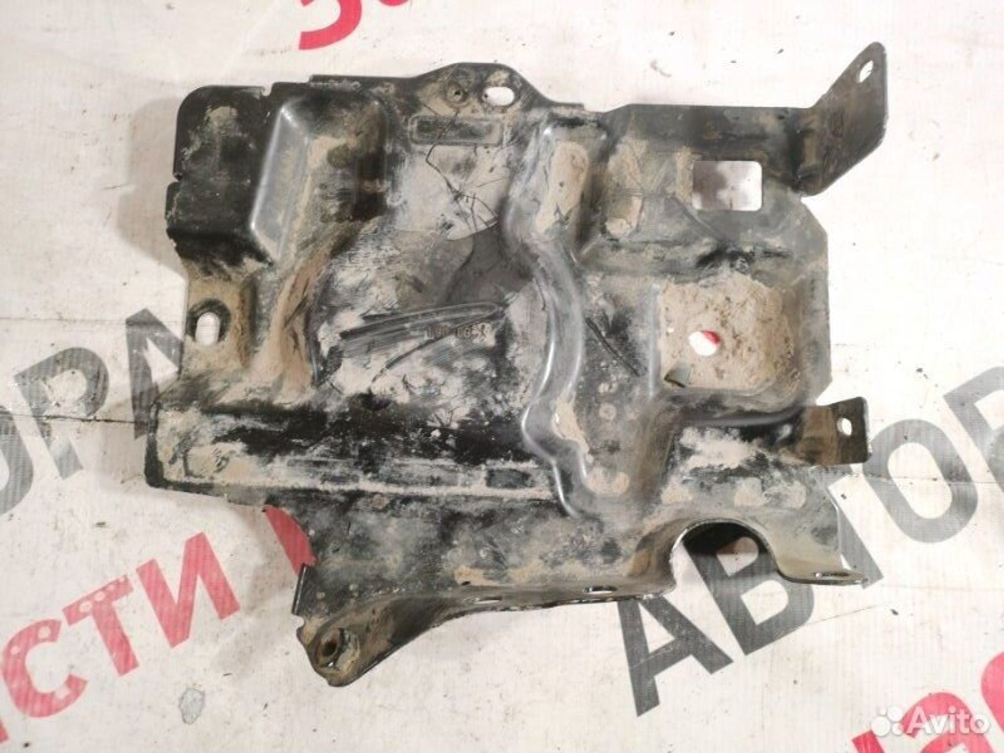 https://gcs.partsauto.market/rn-stockpro.appspot.com/thmbs/afb38d96ab8c9795ecac00e406b21163/c54c1df94a34711515de20078fab5790/05cd47ec681f42dfe1e2c31d691a59bb.jpg