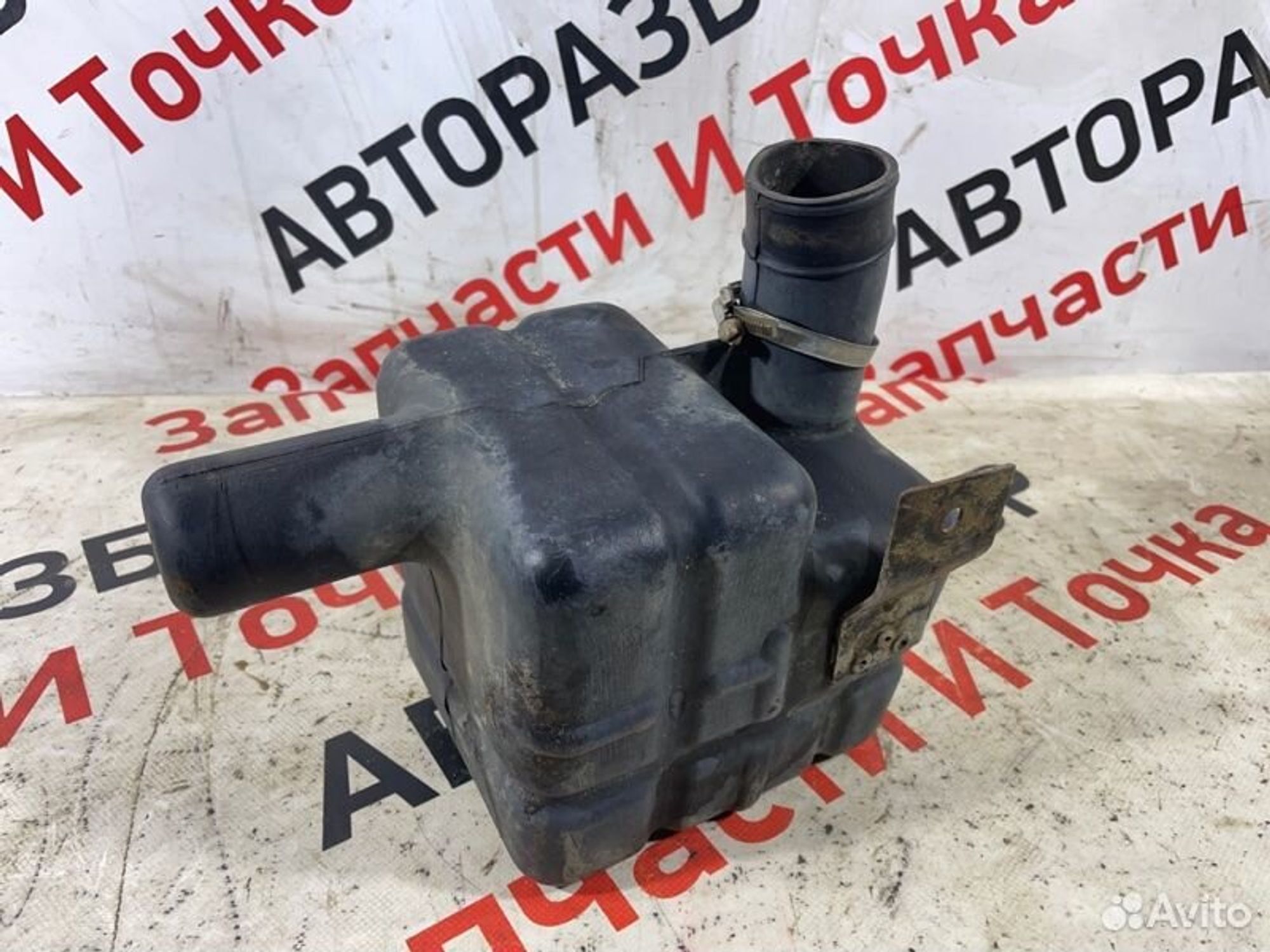 https://gcs.partsauto.market/rn-stockpro.appspot.com/thmbs/afb38d96ab8c9795ecac00e406b21163/c74e05c143dcff0dea3ab84a0e3fda1b/2a7e42bc4f38a78d0d87bc28b303c13a.jpg