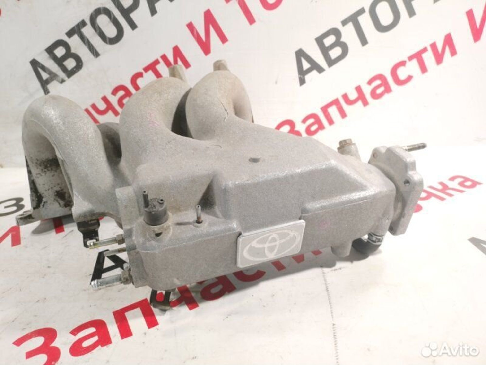 Коллектор впускной Toyota Camry 2.0 3S-FE 1995