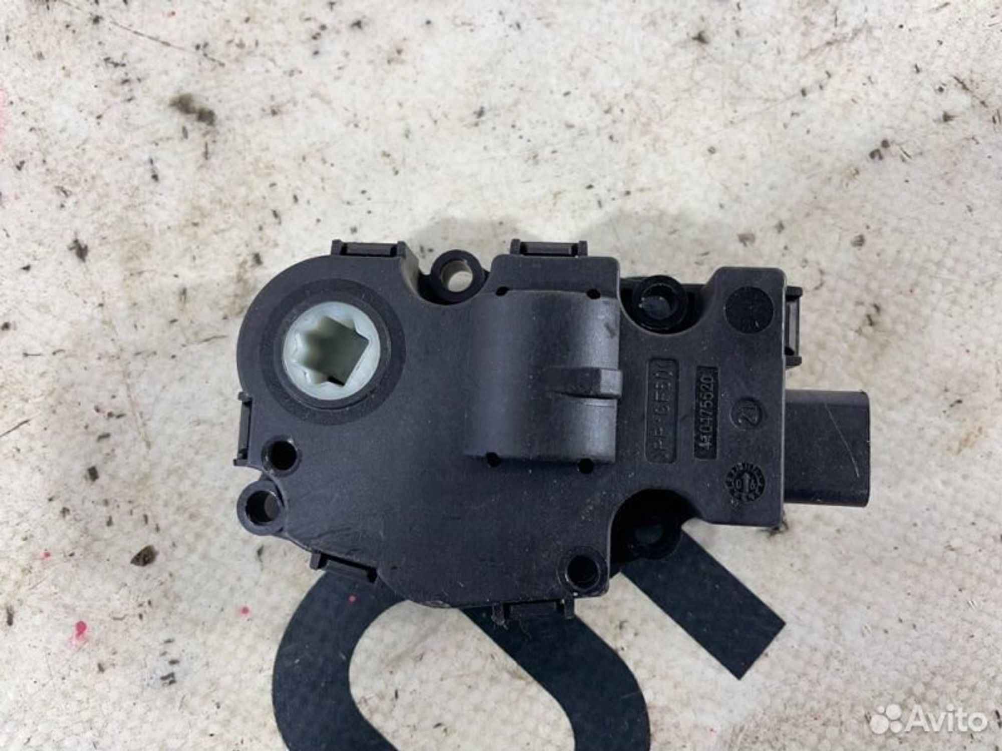 https://gcs.partsauto.market/rn-stockpro.appspot.com/thmbs/afb38d96ab8c9795ecac00e406b21163/cc8265773fdc1930aaa1b4d89d2d861d/2f337d774d2fec15a0ac88a3e3e786c0.jpg