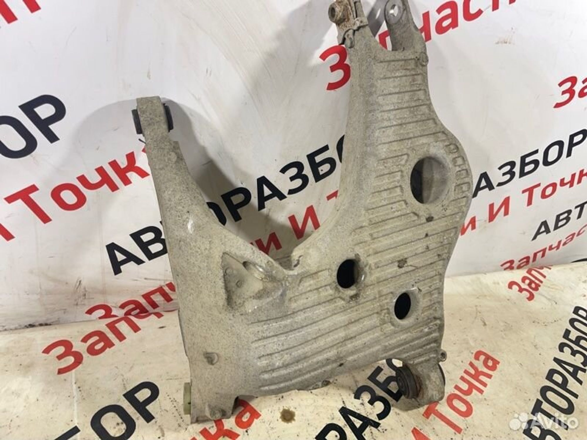 https://gcs.partsauto.market/rn-stockpro.appspot.com/thmbs/afb38d96ab8c9795ecac00e406b21163/d163bbb5813fbe015f1fd9a23a2570d3/cf202ba27d56675116a844cbc4cc0436.jpg