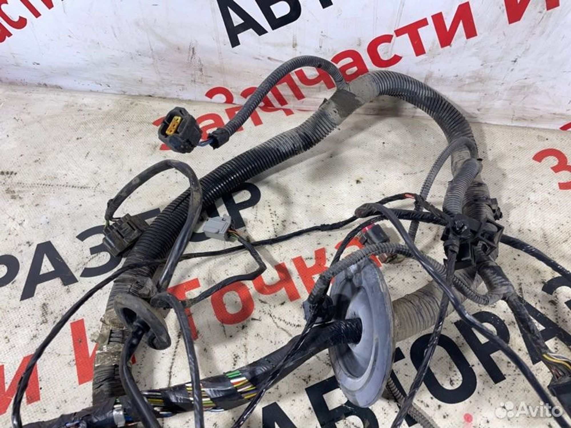 https://gcs.partsauto.market/rn-stockpro.appspot.com/thmbs/afb38d96ab8c9795ecac00e406b21163/d30ba8274934f7e61dd5dfbe787e4793/afc83687b6db2ac4086f7704380ece8e.jpg