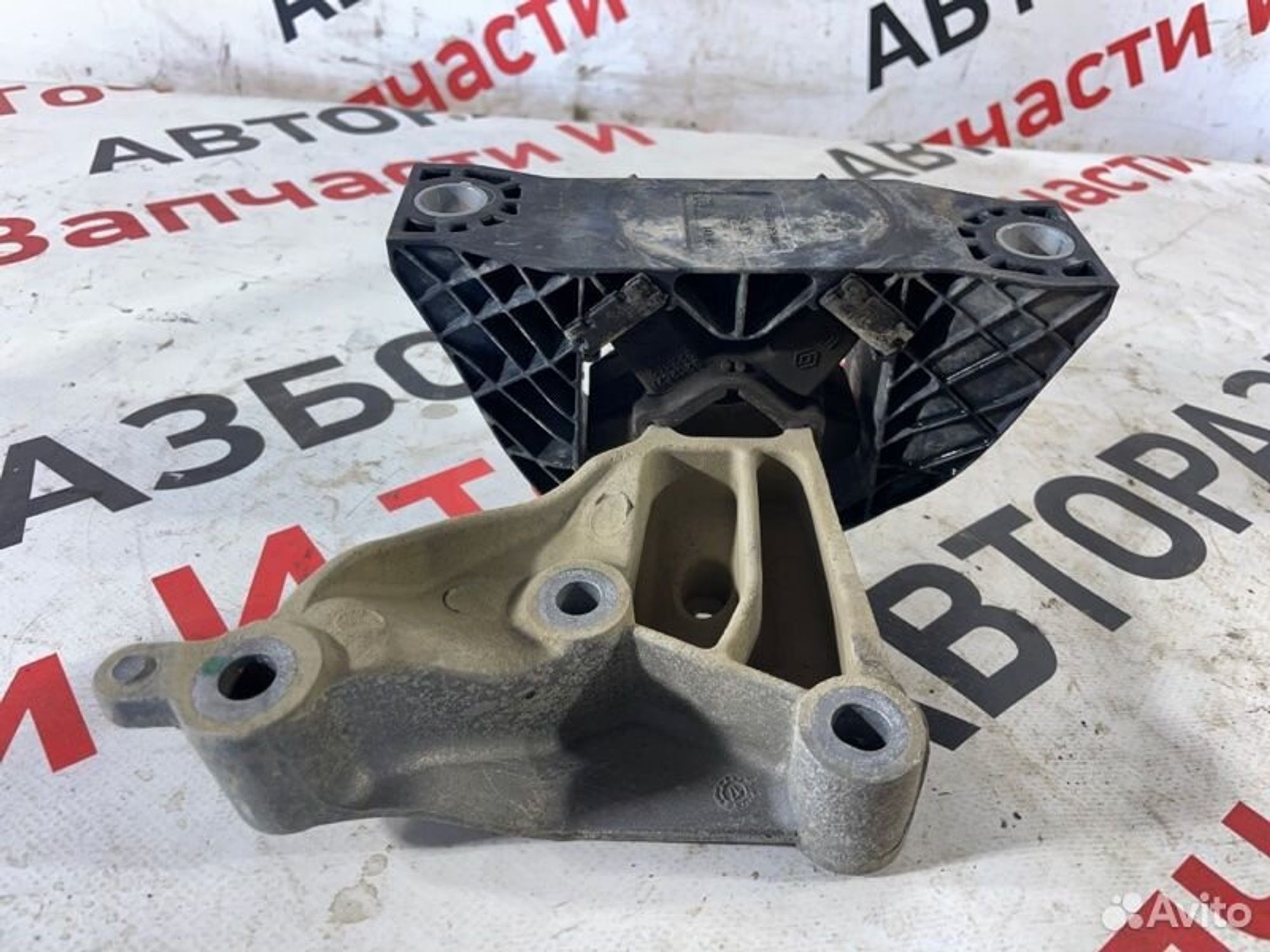 https://gcs.partsauto.market/rn-stockpro.appspot.com/thmbs/afb38d96ab8c9795ecac00e406b21163/d74a7ee0130e7d5432671cae135960a4/6b91f854a9007e6fed9c3c1979ab43dd.jpg