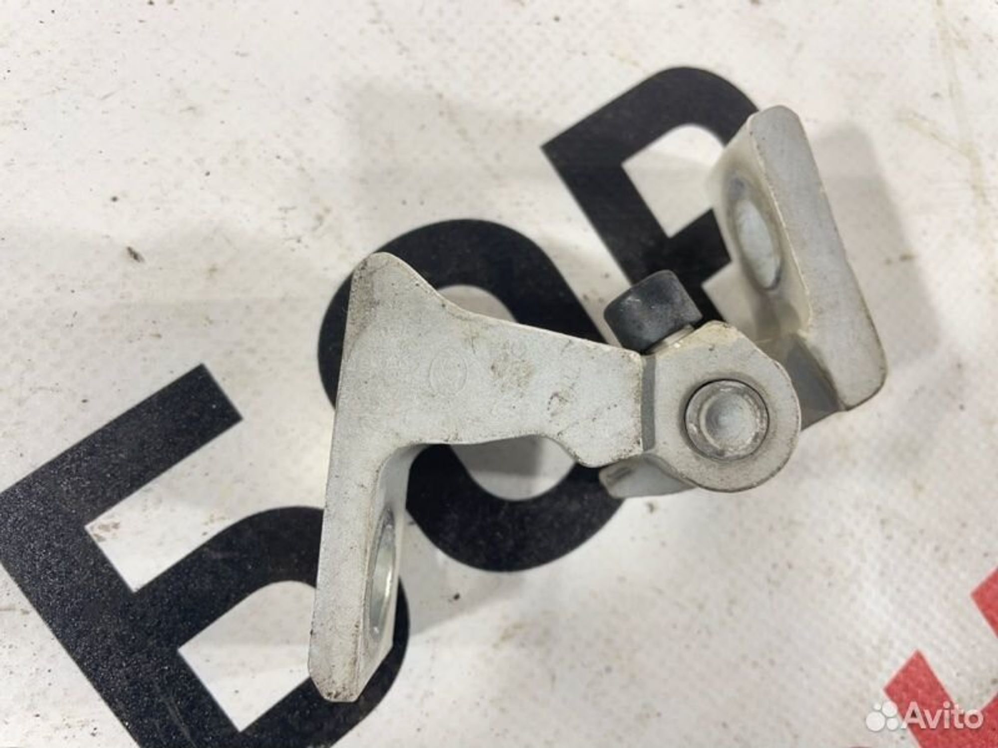 https://gcs.partsauto.market/rn-stockpro.appspot.com/thmbs/afb38d96ab8c9795ecac00e406b21163/d87b2950b322280757fa5ab4c5738c90/c49a36a222792c9e8b48f1cc12b7c272.jpg