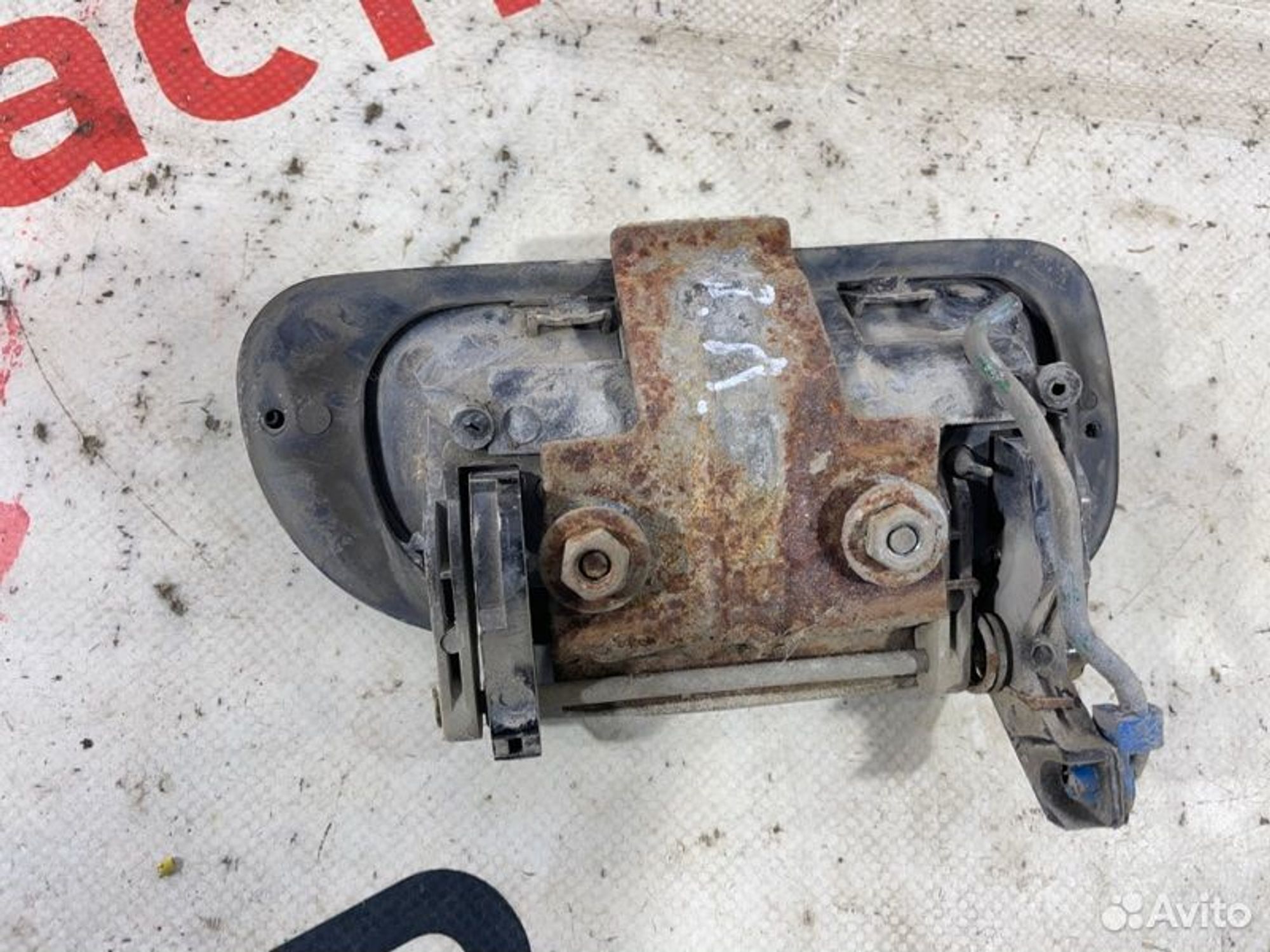 https://gcs.partsauto.market/rn-stockpro.appspot.com/thmbs/afb38d96ab8c9795ecac00e406b21163/d9dd8387100cae6ec8a11abce5bd31ea/f8a72af81e20d5e7b0ca758167f52d0b.jpg
