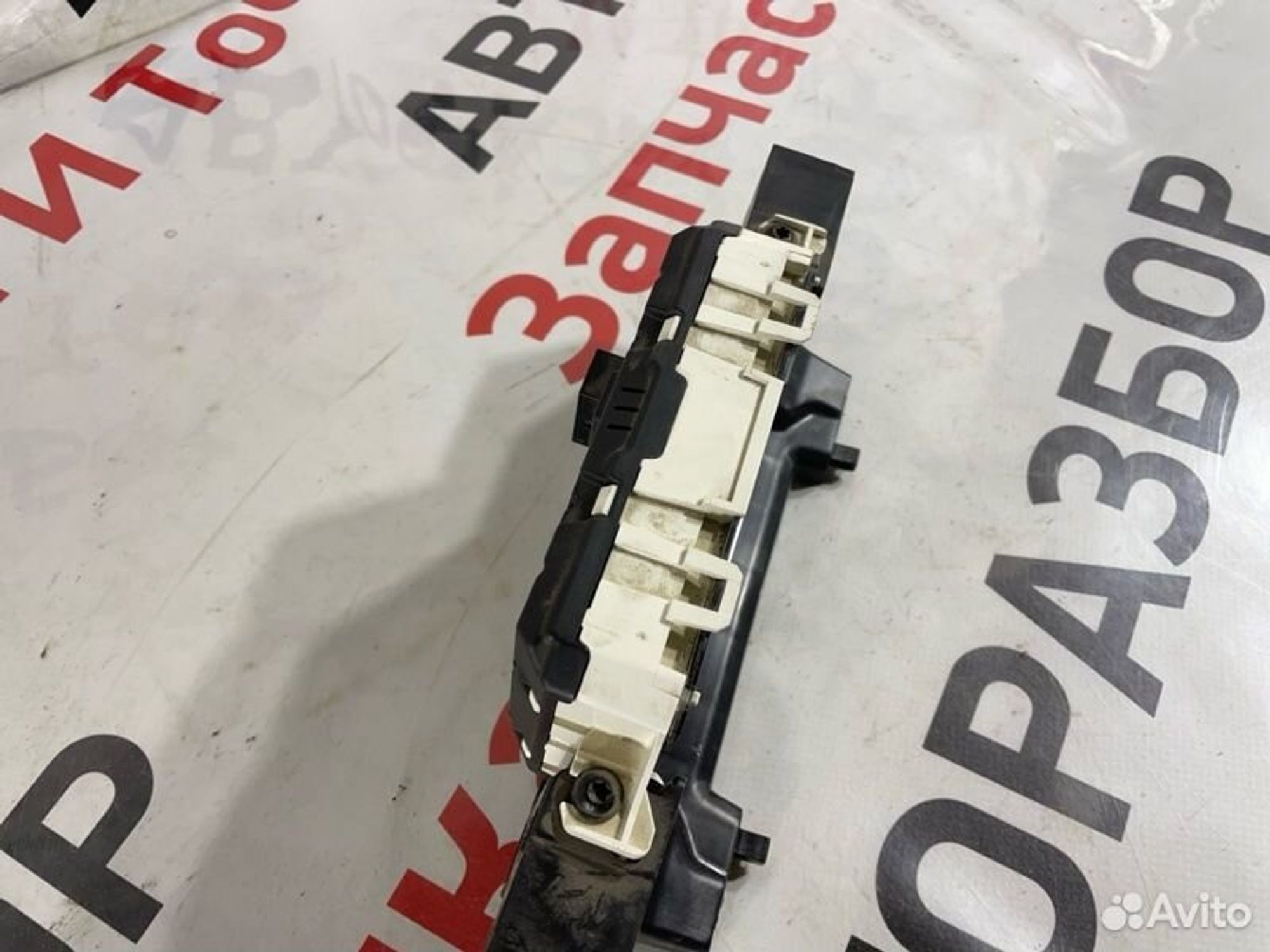 https://gcs.partsauto.market/rn-stockpro.appspot.com/thmbs/afb38d96ab8c9795ecac00e406b21163/da50602b9fd3bd8dad7f5313cec76fc3/83b6e06d87334758221f7f48f669e8d0.jpg