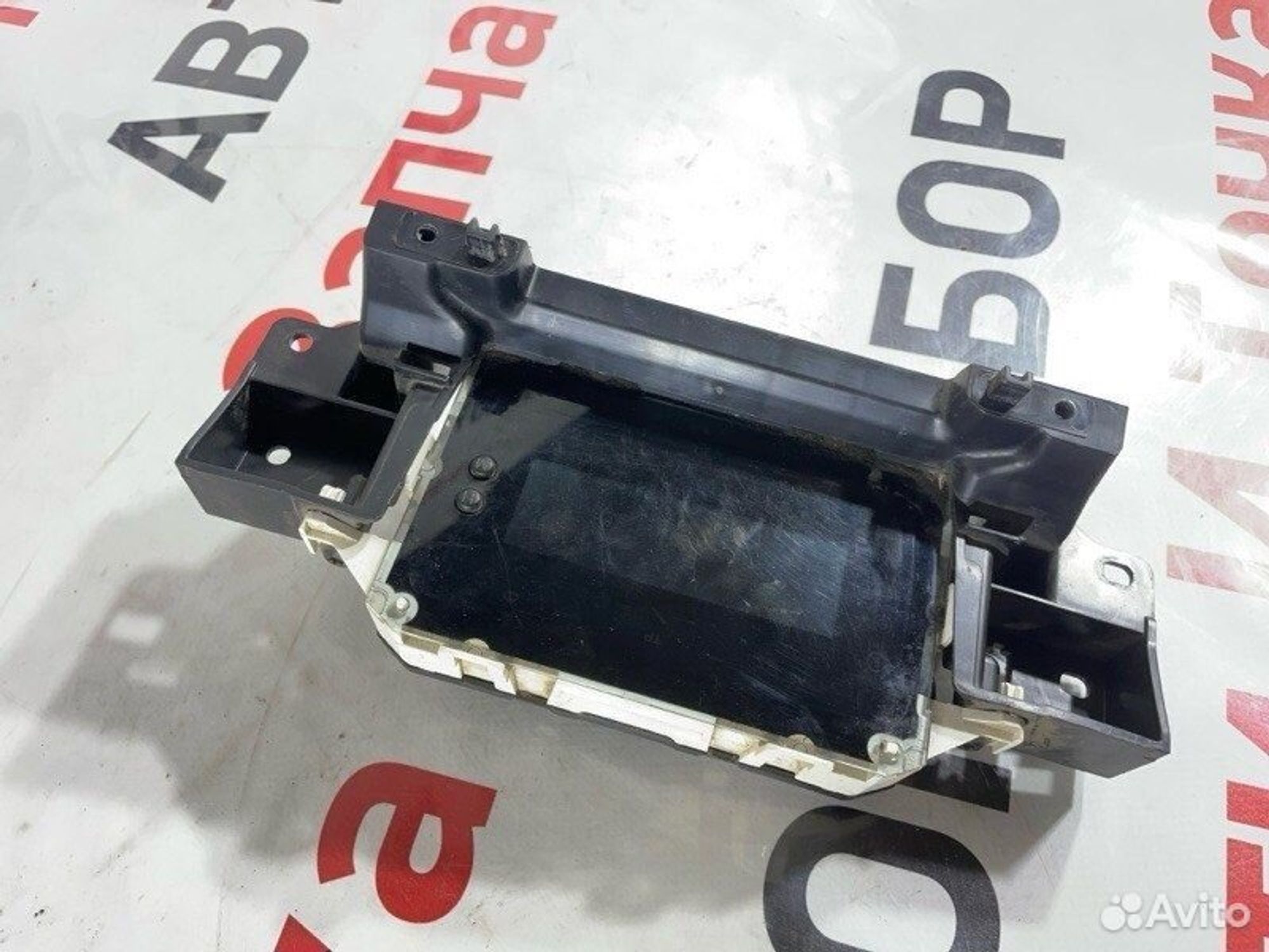 https://gcs.partsauto.market/rn-stockpro.appspot.com/thmbs/afb38d96ab8c9795ecac00e406b21163/da50602b9fd3bd8dad7f5313cec76fc3/cbd28852b84d0a44364505e157675102.jpg