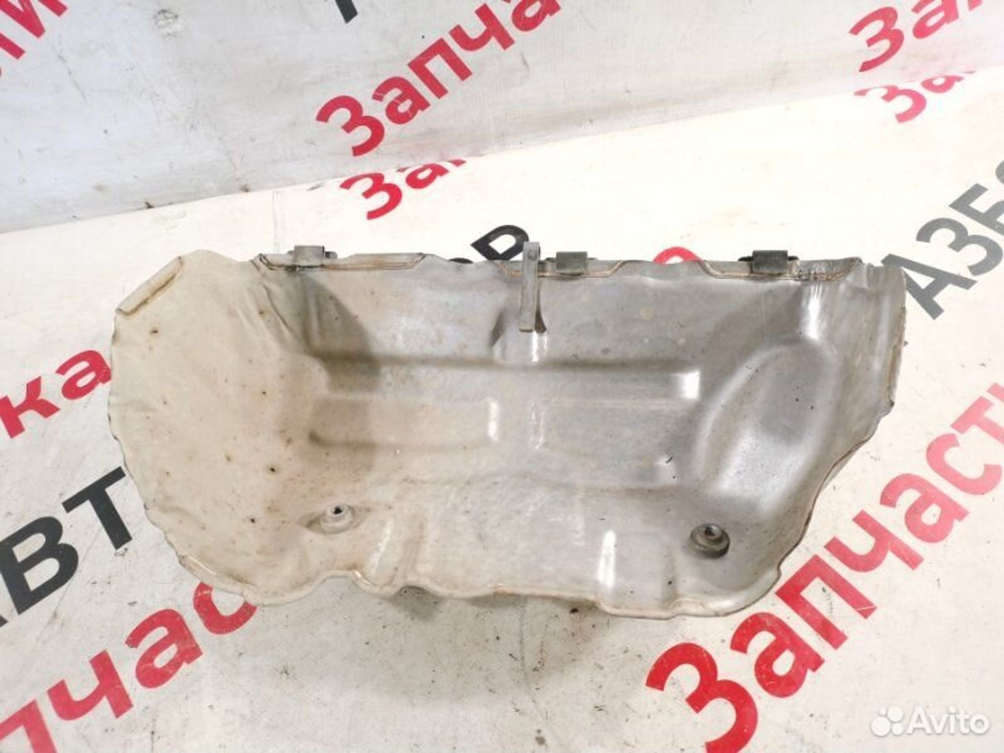 https://gcs.partsauto.market/rn-stockpro.appspot.com/thmbs/afb38d96ab8c9795ecac00e406b21163/da8ff36b283bf943c31aafcafdb51e31/90fd25f1d422c4df4092d24ed22bf38a.jpg