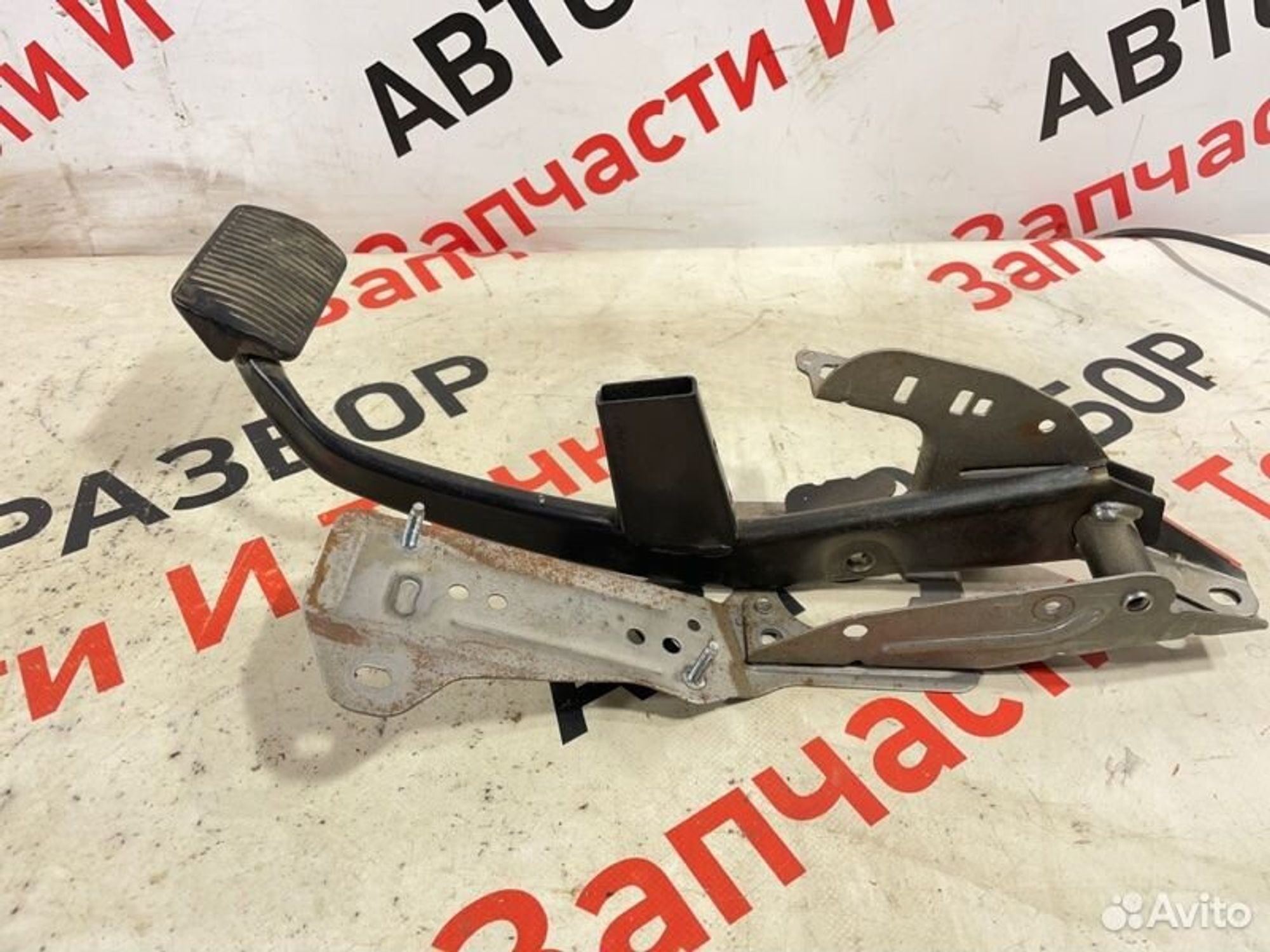 https://gcs.partsauto.market/rn-stockpro.appspot.com/thmbs/afb38d96ab8c9795ecac00e406b21163/dc00cd80cec15371f44862b8ce04a1ed/b3047db8e03f621dfb85e3ba72f2f9cd.jpg