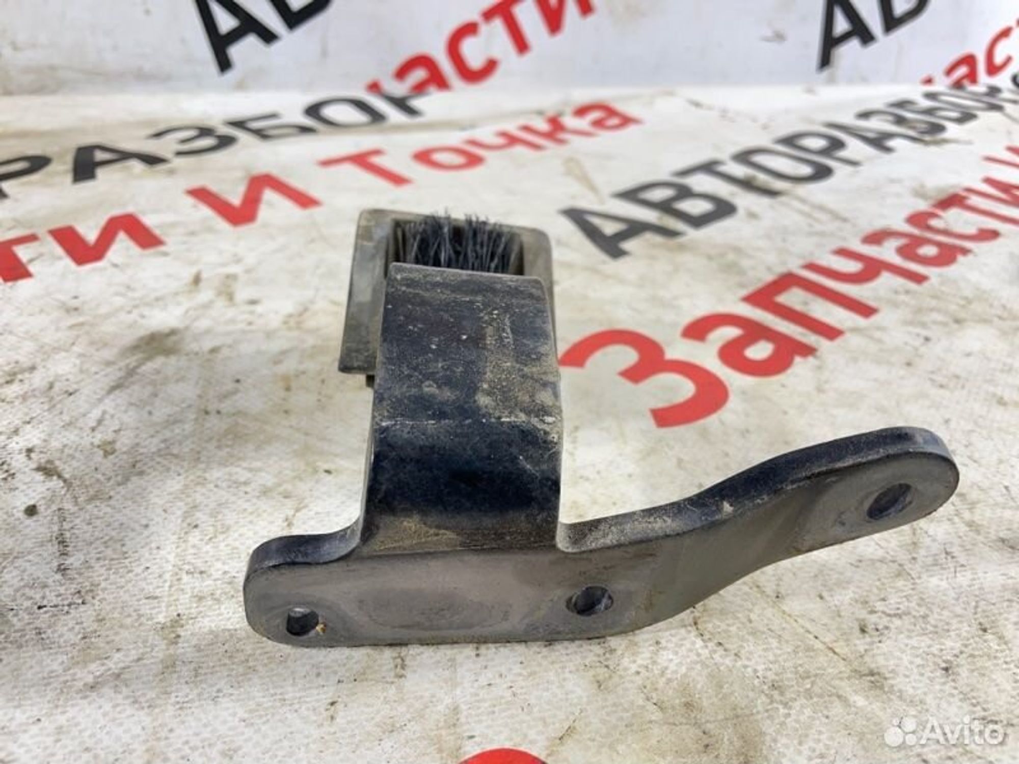 https://gcs.partsauto.market/rn-stockpro.appspot.com/thmbs/afb38d96ab8c9795ecac00e406b21163/e21f5bfbd69e3a60114418866bdf69e5/be35aaf6d821e23772d368e607a1e74d.jpg