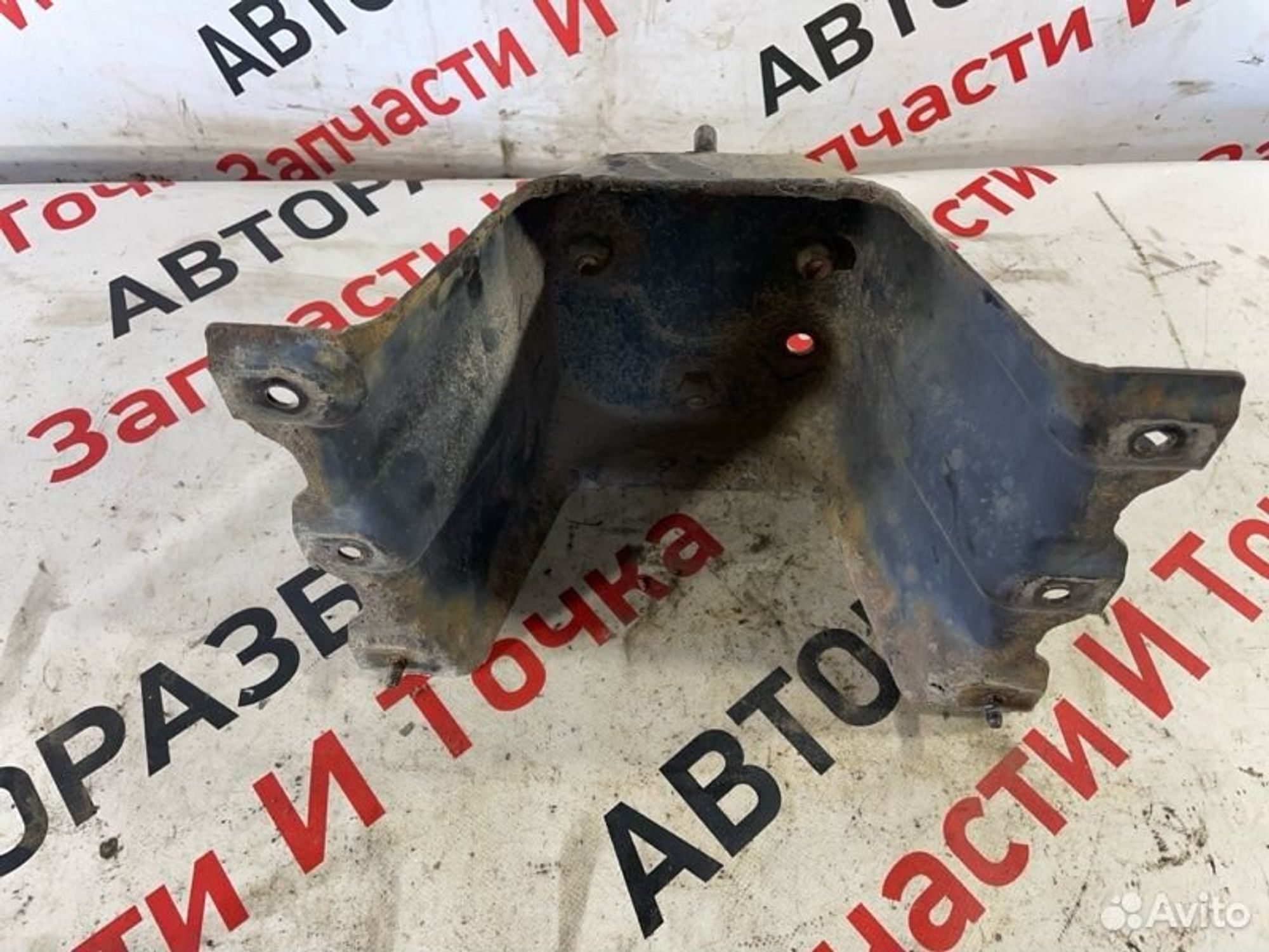 https://gcs.partsauto.market/rn-stockpro.appspot.com/thmbs/afb38d96ab8c9795ecac00e406b21163/e6152ce770fce1558a0c561e4dd0def5/1cb70017e67ff830568ffef3923291dc.jpg