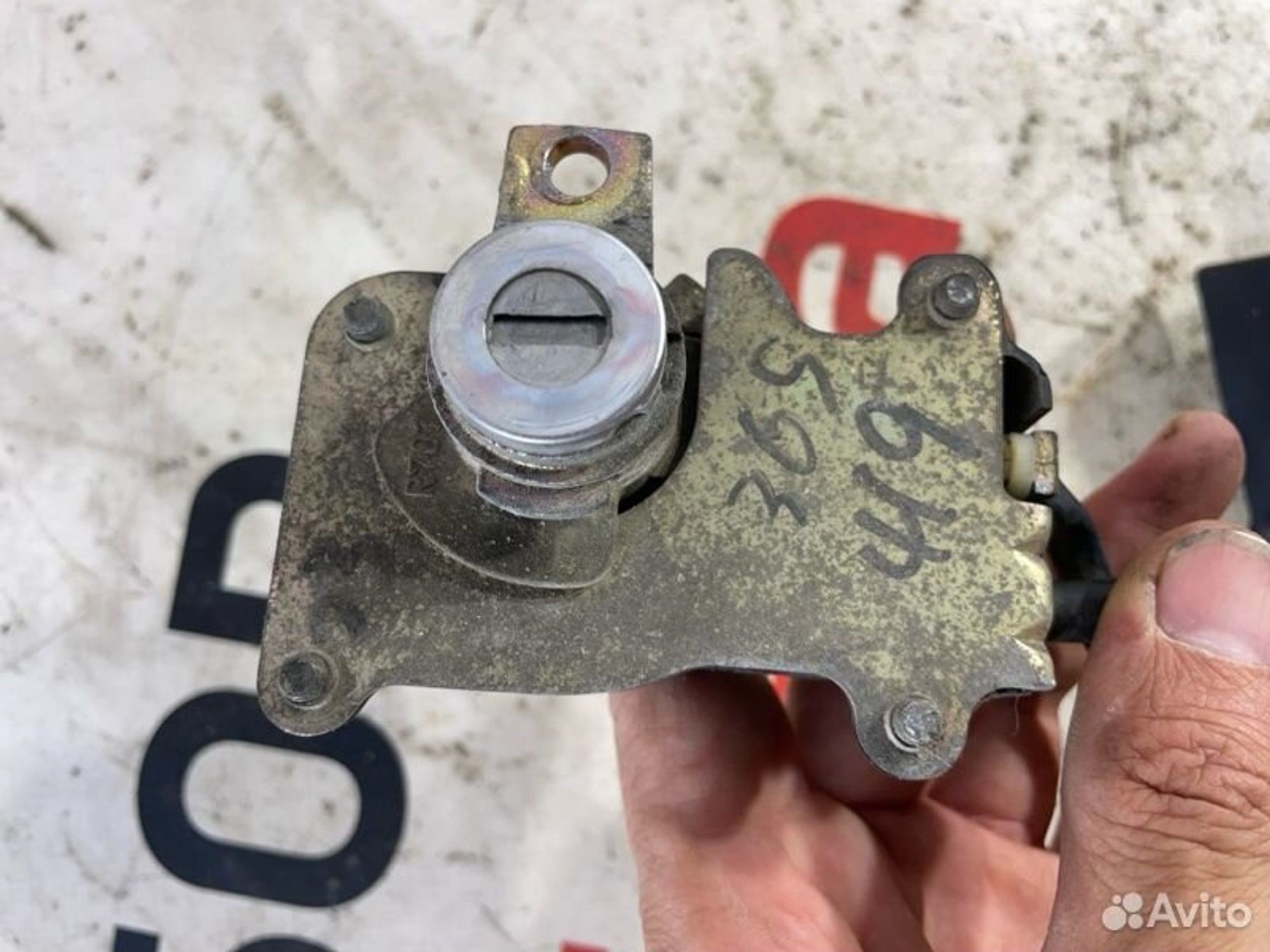 https://gcs.partsauto.market/rn-stockpro.appspot.com/thmbs/afb38d96ab8c9795ecac00e406b21163/edd4029006a2965d965a39376372606f/ef1ad392932b10c13609d4eaf5a3a958.jpg