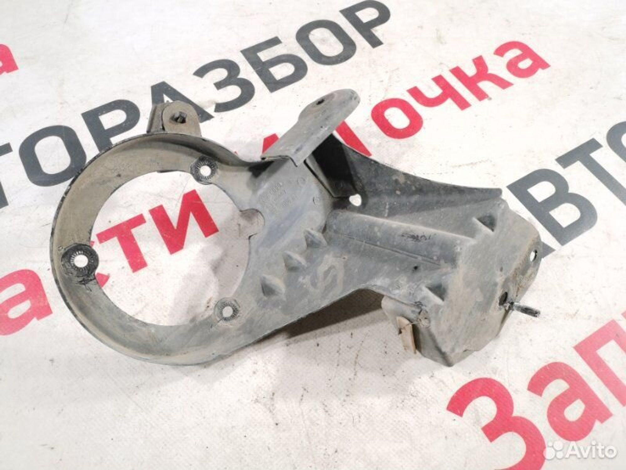 https://gcs.partsauto.market/rn-stockpro.appspot.com/thmbs/afb38d96ab8c9795ecac00e406b21163/ee069da0643ad5b2a855de2c9a506b92/e8f3830a41858440e6bd8bfd4e7d3c60.jpg