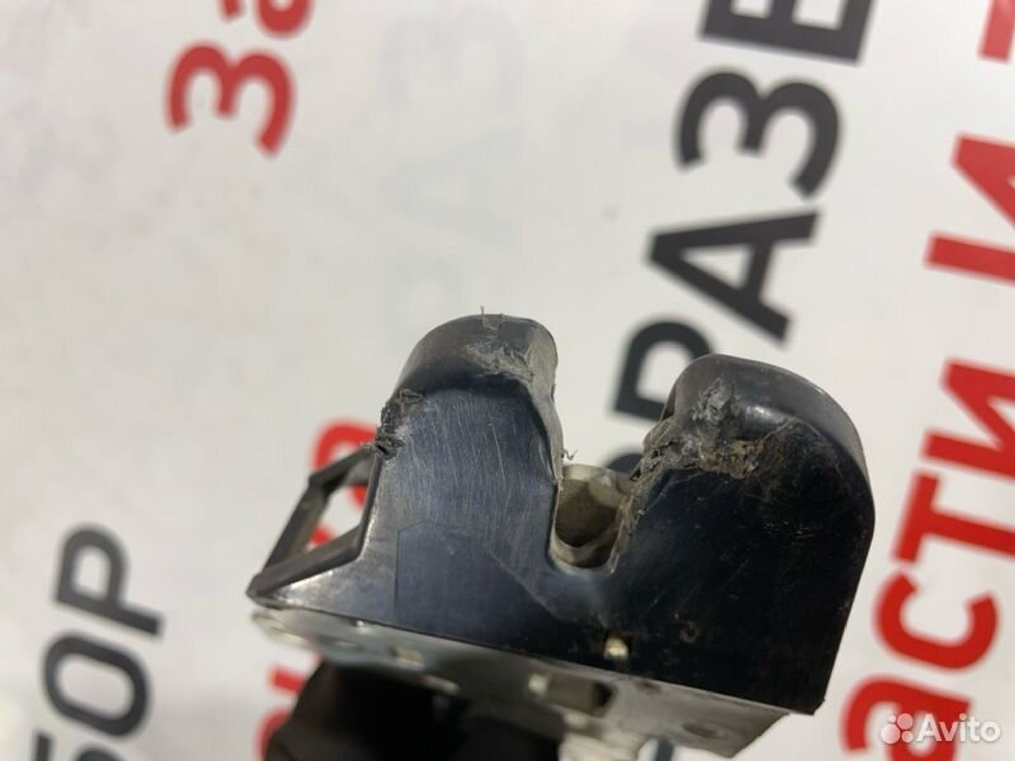 https://gcs.partsauto.market/rn-stockpro.appspot.com/thmbs/afb38d96ab8c9795ecac00e406b21163/ee31160041c33962a9819bf727fd7704/2161e6a72634b1e35be35fe7b0b83f51.jpg
