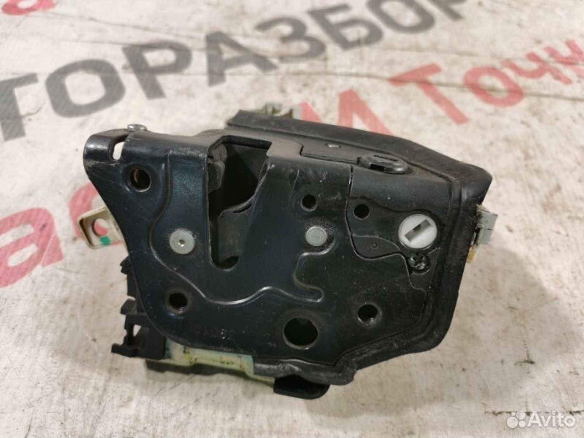 https://gcs.partsauto.market/rn-stockpro.appspot.com/thmbs/afb38d96ab8c9795ecac00e406b21163/f172e511b080346bbda73bbc31172418/7d853360280d09c0b1387b1dc2922193.jpg