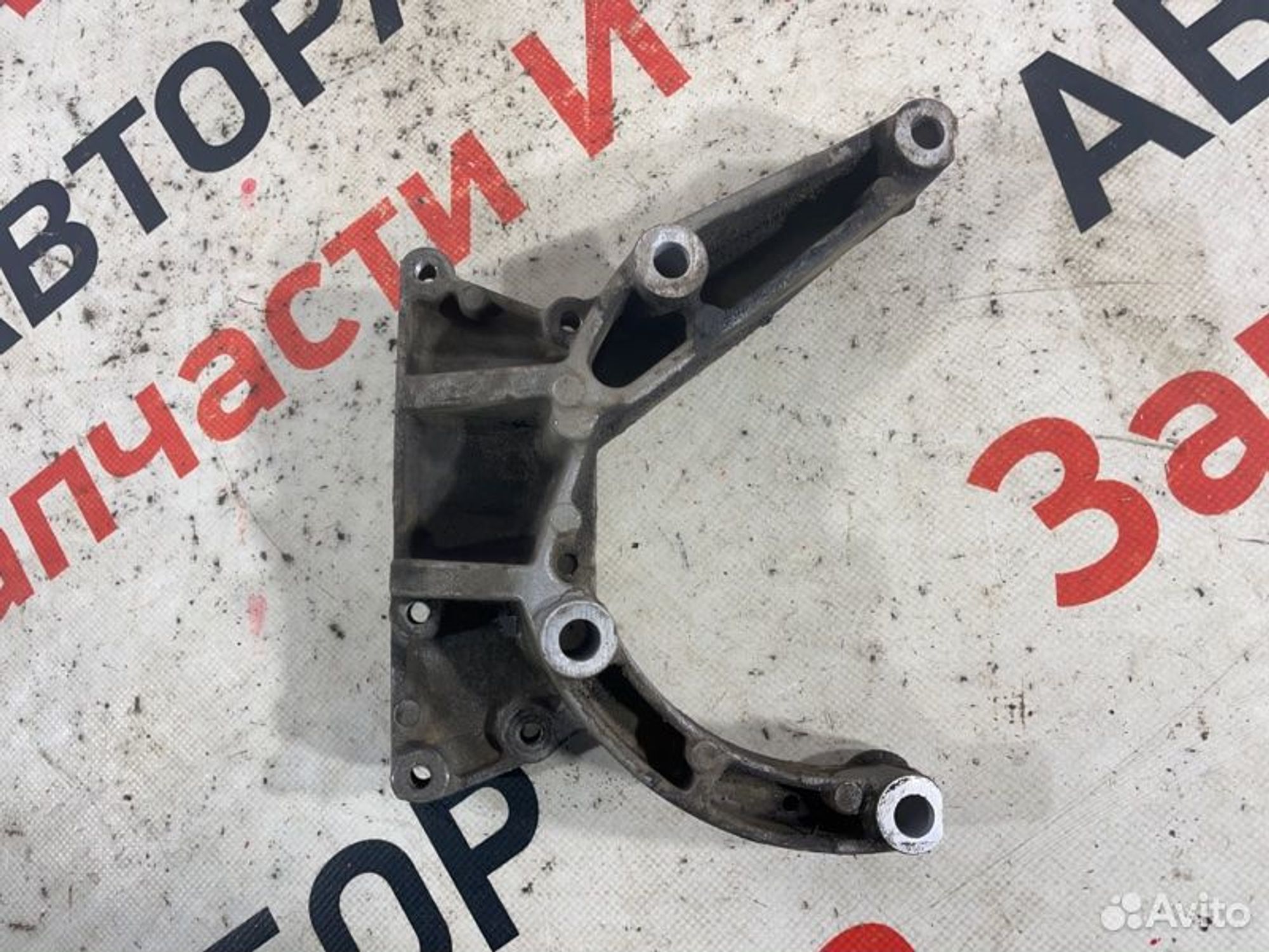 https://gcs.partsauto.market/rn-stockpro.appspot.com/thmbs/afb38d96ab8c9795ecac00e406b21163/f1761a84f5a2414b42c680c84790a8a7/f5edf15dc3c25e49c31c7676b9ab7b75.jpg