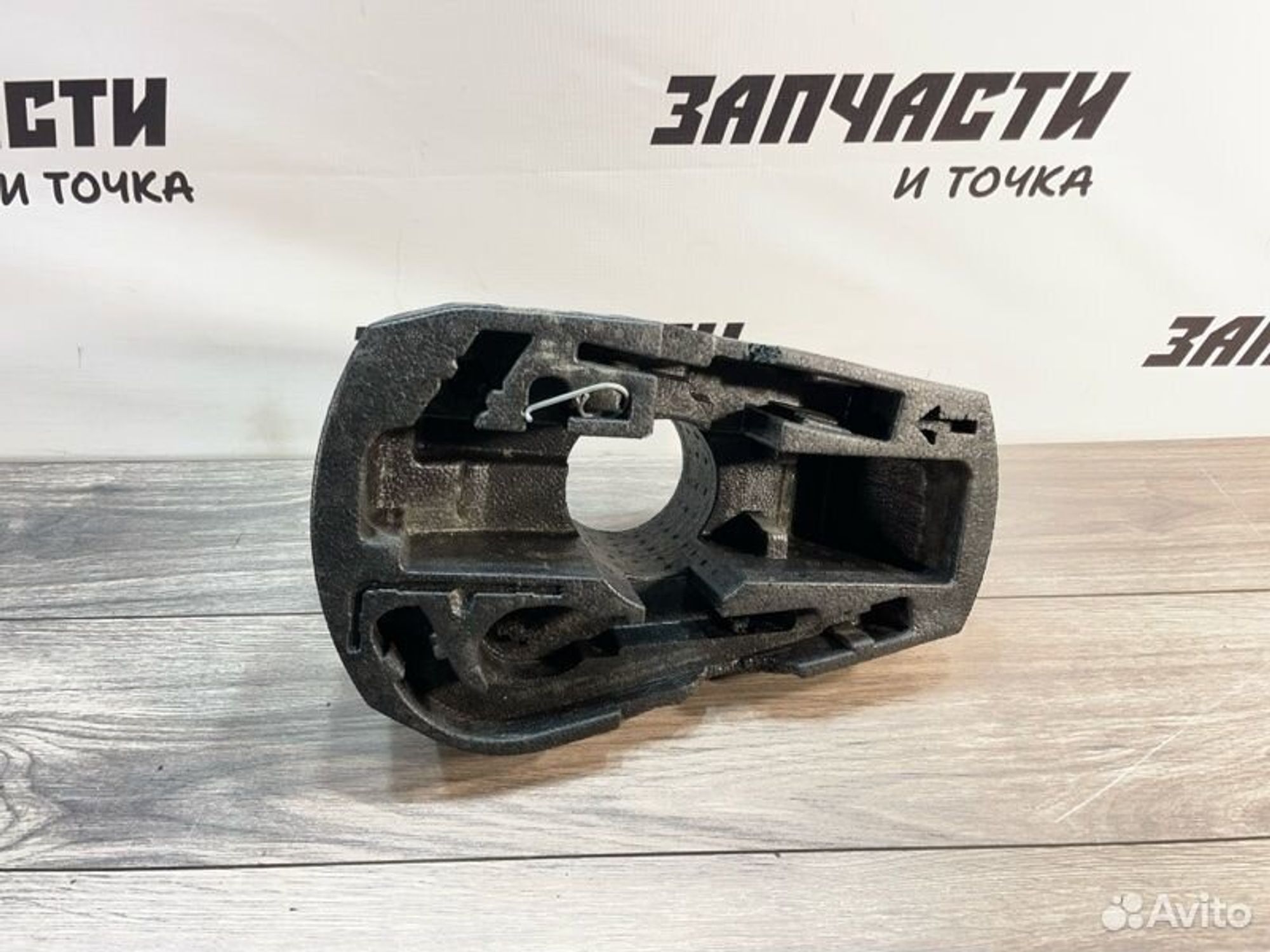 Бокс для инструмента задний Volkswagen Polo седан