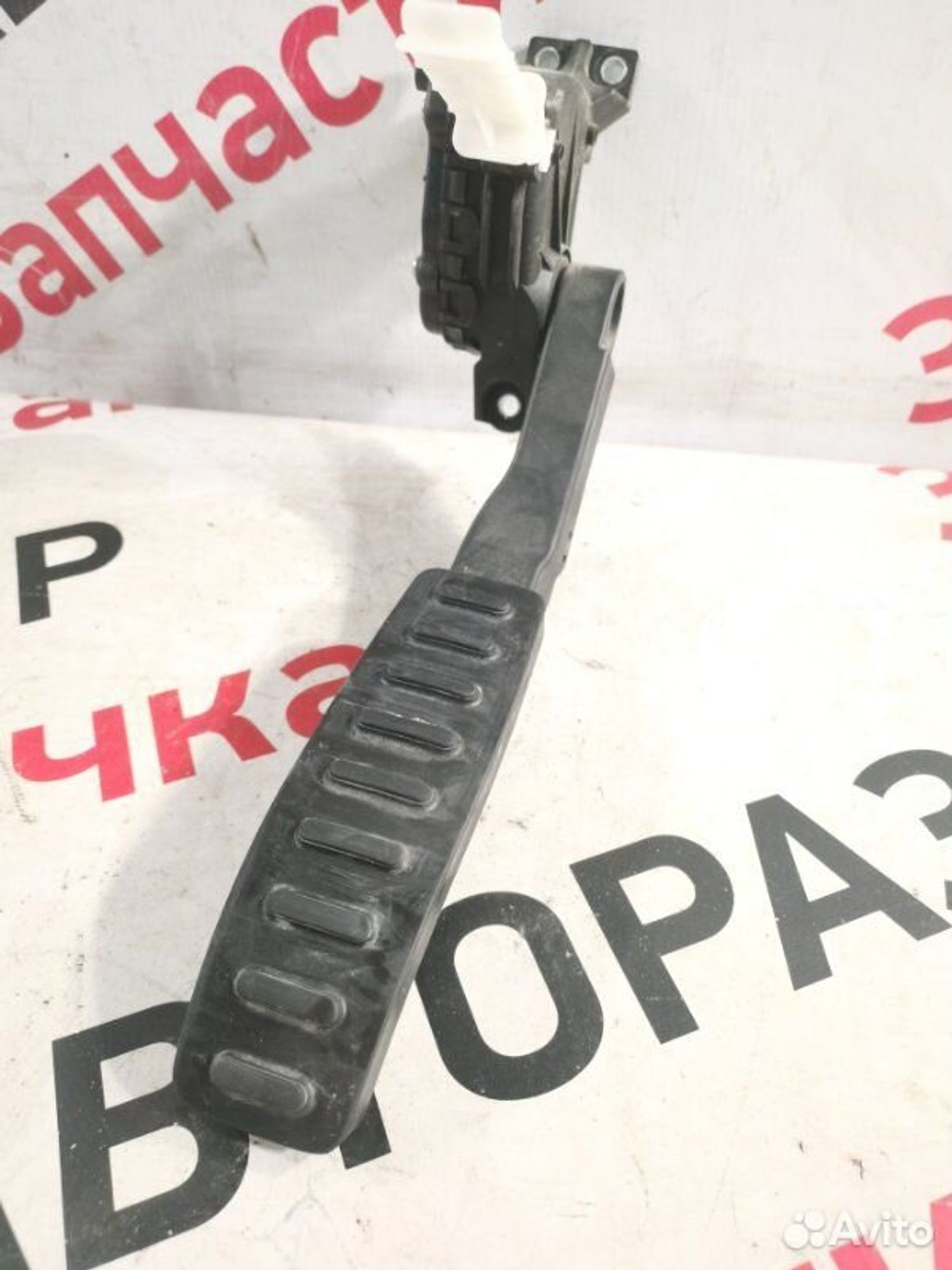 https://gcs.partsauto.market/rn-stockpro.appspot.com/thmbs/afb38d96ab8c9795ecac00e406b21163/f211267fa02d9dd6e0e681b98a6de814/bee6c87bd755f5ff0187428edf6a8875.jpg