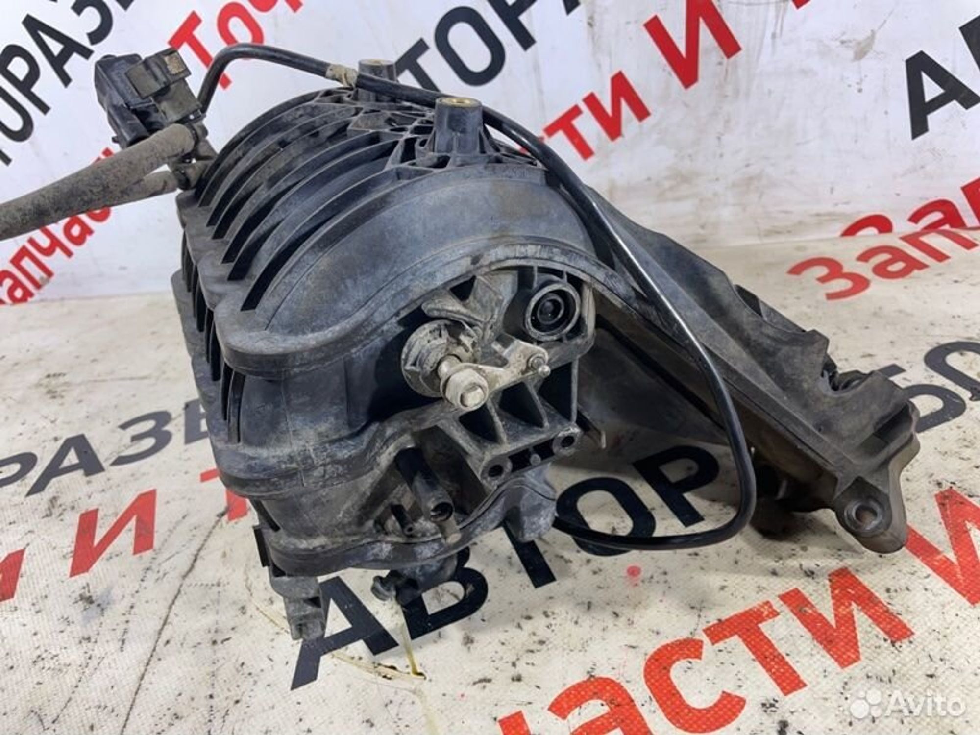 https://gcs.partsauto.market/rn-stockpro.appspot.com/thmbs/afb38d96ab8c9795ecac00e406b21163/fa76b81e0e5f9ccf9e41734583756dfa/3aa7156b3e3c55d843c1681ba12589c2.jpg