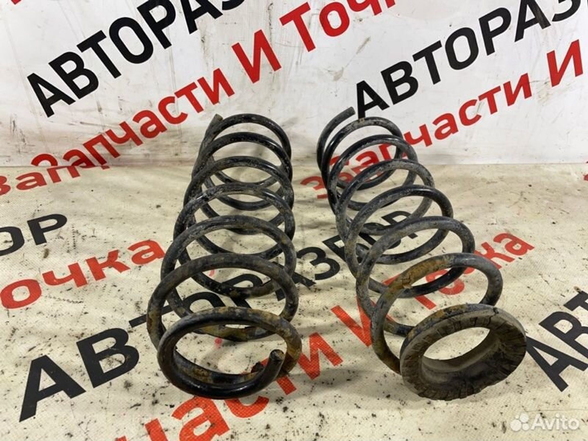 https://gcs.partsauto.market/rn-stockpro.appspot.com/thmbs/afb38d96ab8c9795ecac00e406b21163/fd1caf6795151caded42359ea9884e62/51f2e036f161119963cf3452006e5074.jpg
