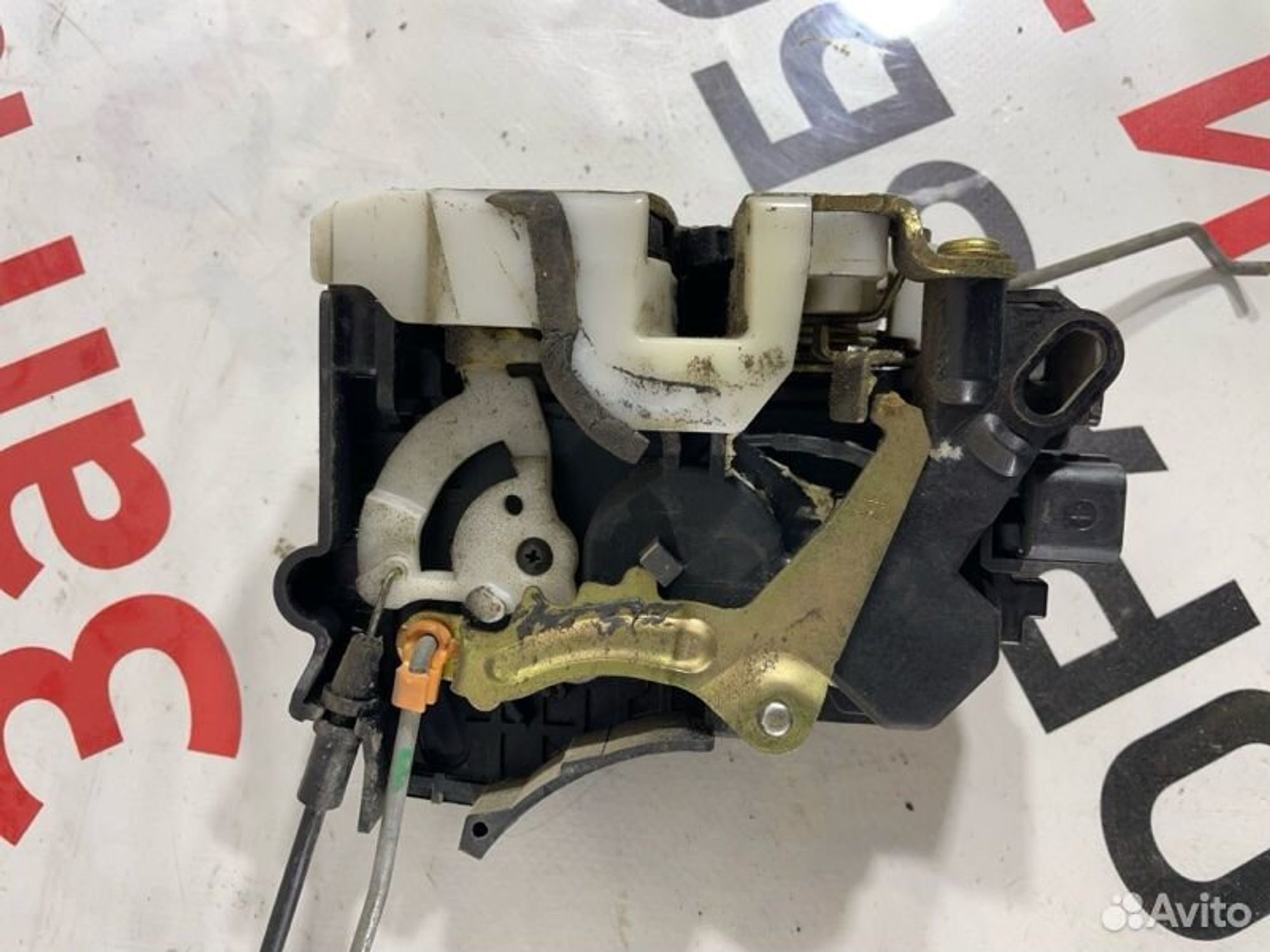 https://gcs.partsauto.market/rn-stockpro.appspot.com/thmbs/afb38d96ab8c9795ecac00e406b21163/fda976f41d014d21593cabfecf932bcd/41b0868c15dca86c27362f7f377ae45d.jpg