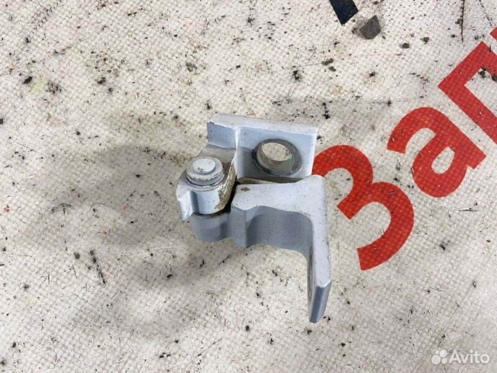 https://gcs.partsauto.market/rn-stockpro.appspot.com/thmbs/afb38d96ab8c9795ecac00e406b21163/fdbb6793116fff84930d8941f471e4f4/630cf064b31104fd3b22c6ad414cde91.jpg