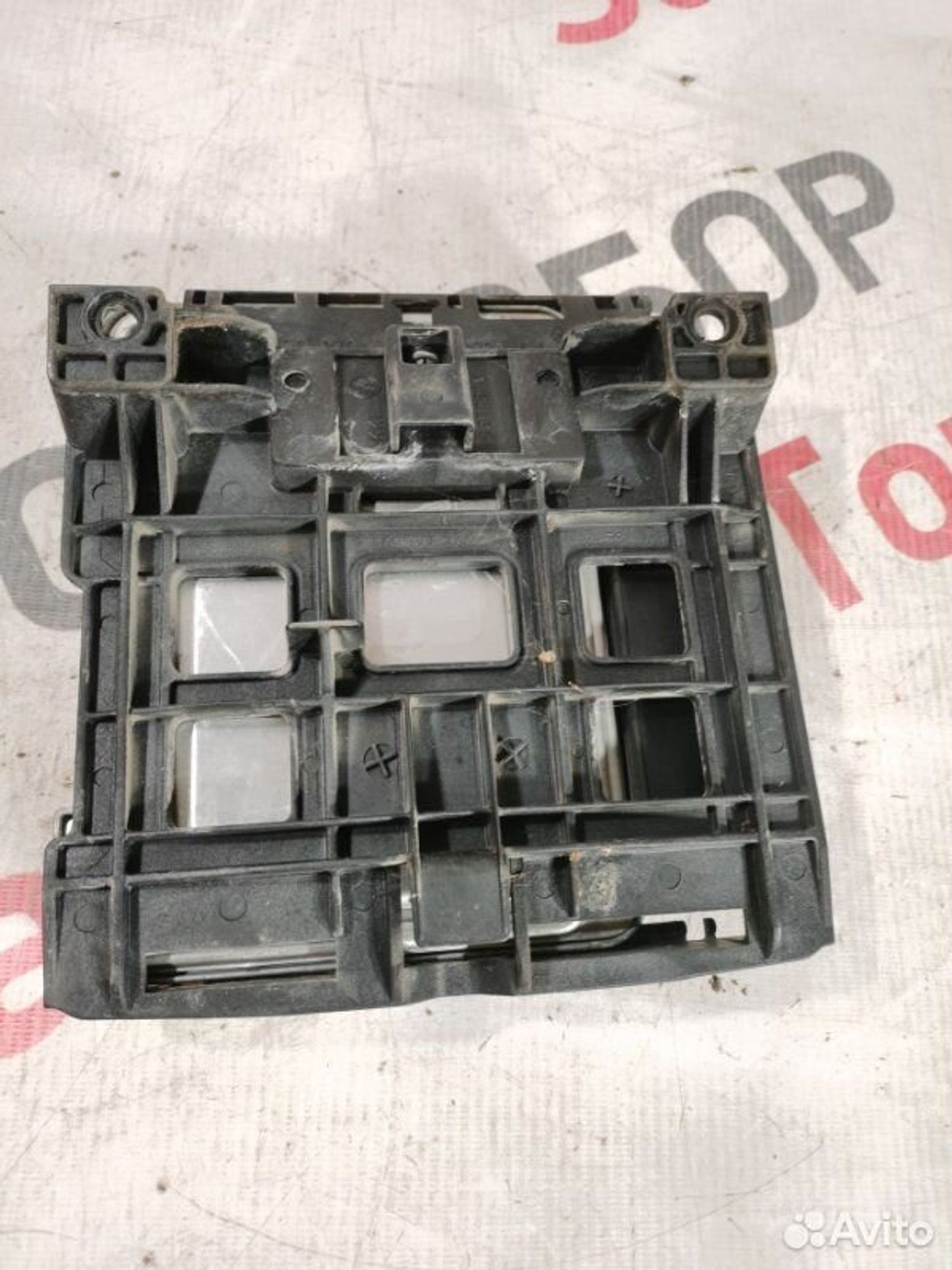 https://gcs.partsauto.market/rn-stockpro.appspot.com/thmbs/afb38d96ab8c9795ecac00e406b21163/feee99a137f78e7636f407fe114e34aa/23fef192c6921f4537c5060e8ab0dd5d.jpg
