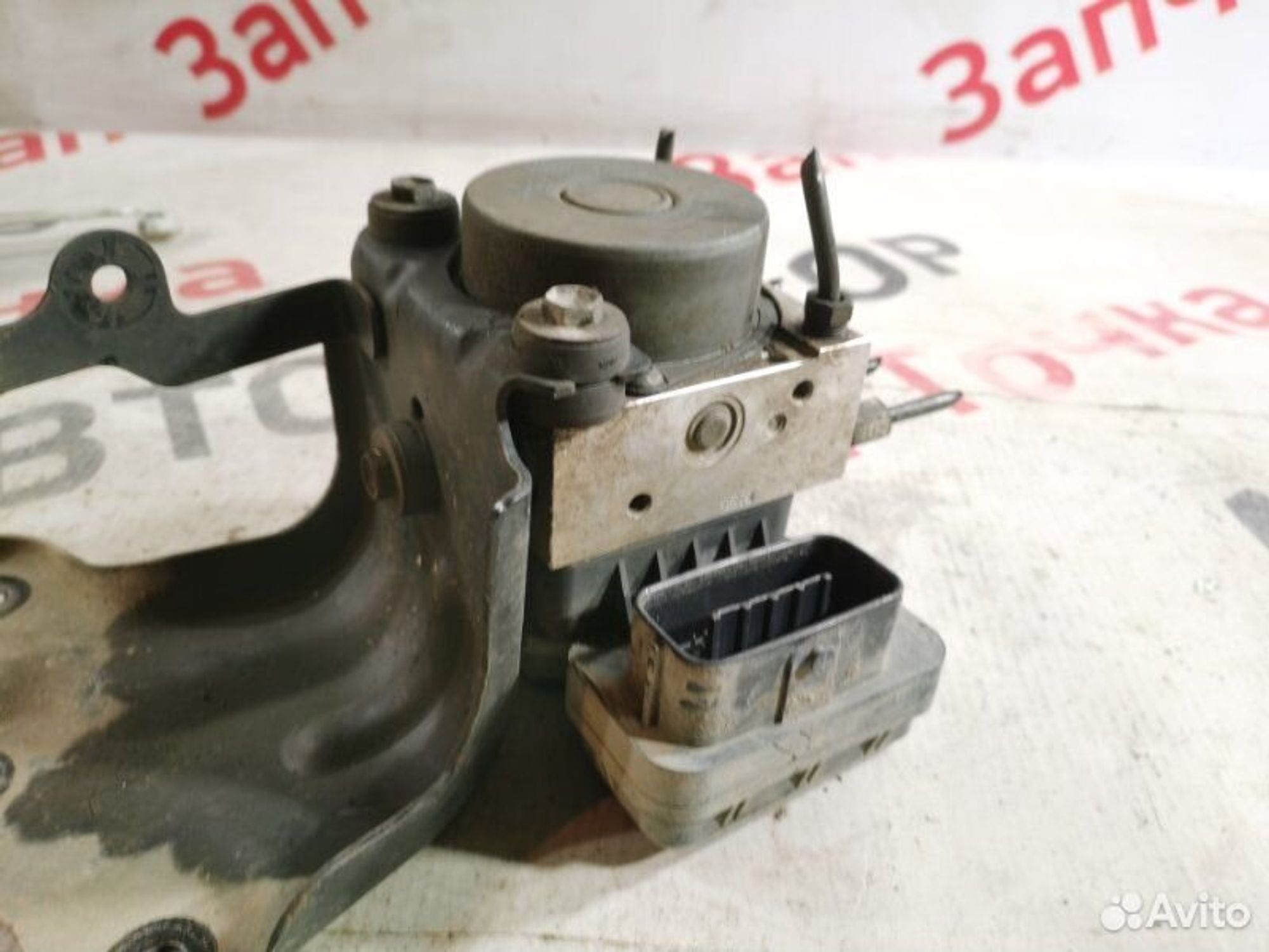 https://gcs.partsauto.market/rn-stockpro.appspot.com/thmbs/afb38d96ab8c9795ecac00e406b21163/fef762b9af0a8d6c2bf176f97281208e/4b4599b937da53ca33fa0cf8130df43e.jpg