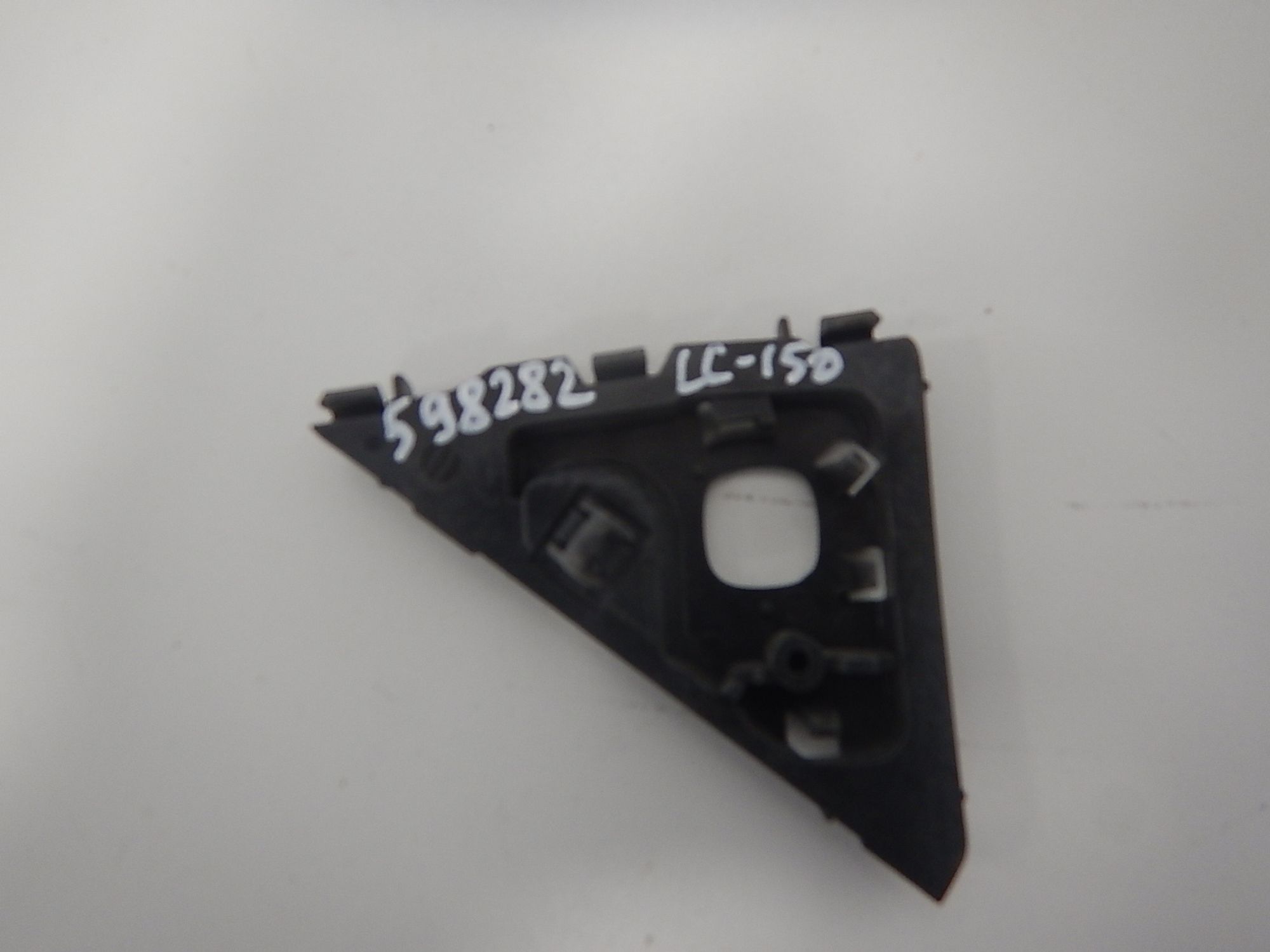 https://gcs.partsauto.market/rn-stockpro.appspot.com/thmbs/b135e93f2d106a11df5e4386431c5e55/0d93460dc7cb7dc8e7f768cf6b5aab4a/0da8b12319f6e79f4dac2aca20906bee.jpg