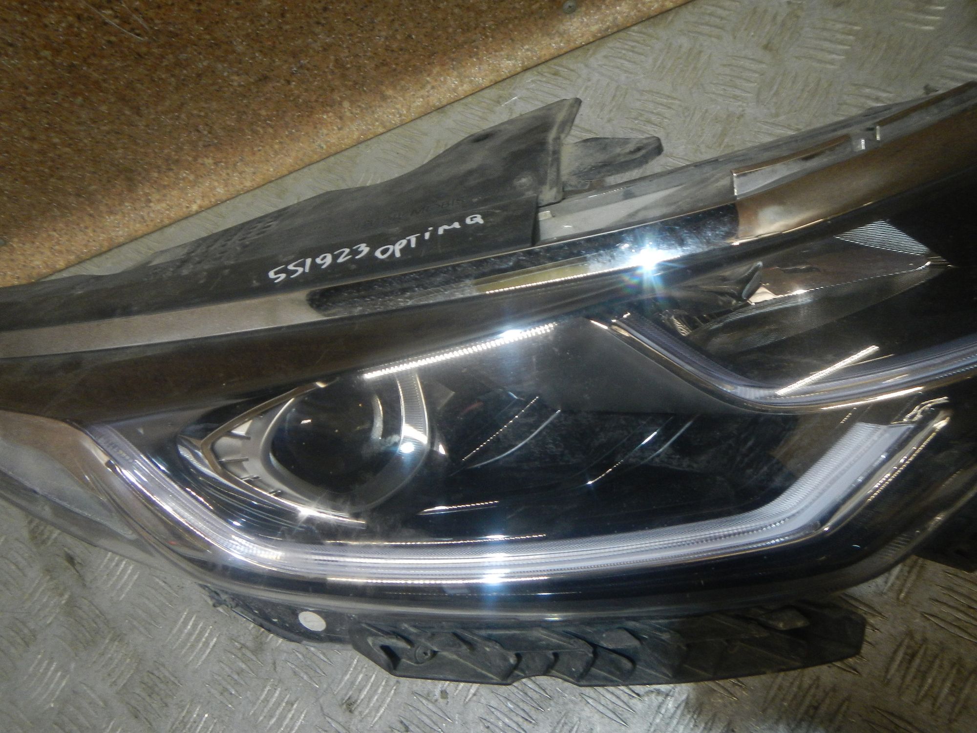https://gcs.partsauto.market/rn-stockpro.appspot.com/thmbs/b135e93f2d106a11df5e4386431c5e55/1223017ffd49e6244ea469c199479396/30e56589d683caf832efc899cc89733d.jpg